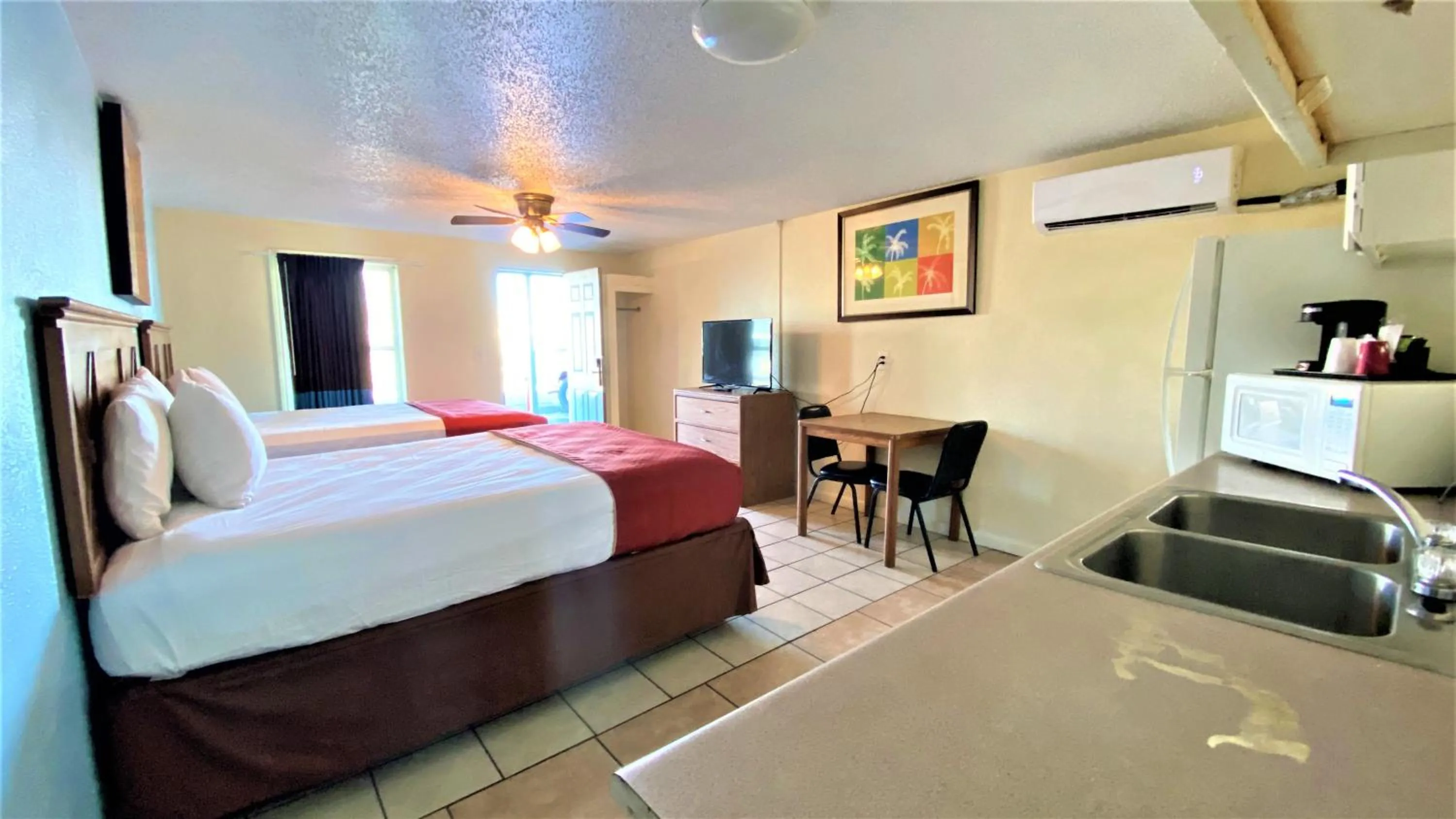 Bedroom, Bed in OYO Hotel Rockport- Bay View