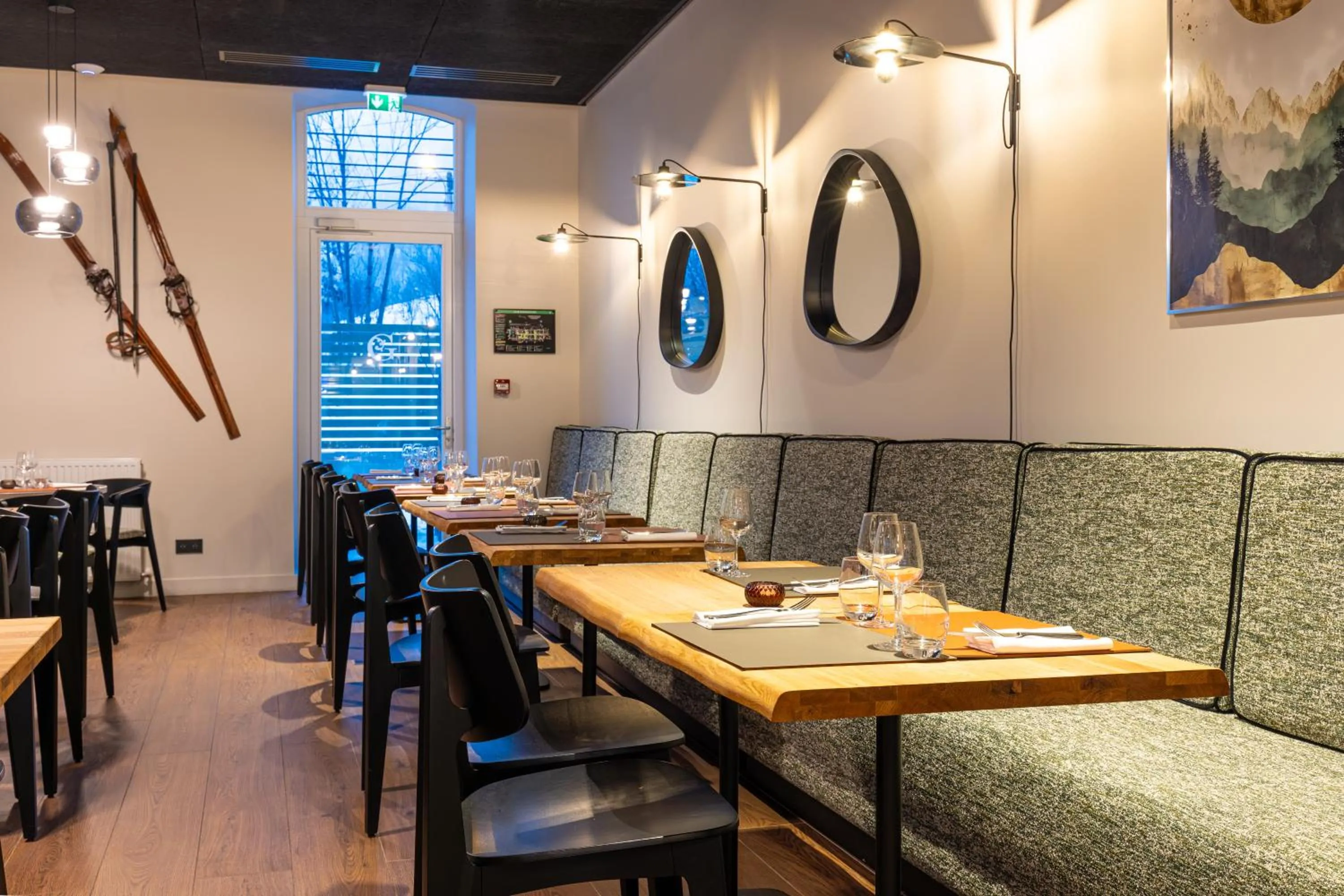Restaurant/places to eat in Garrigae Caserne de Briançon & SPA Cinq Mondes
