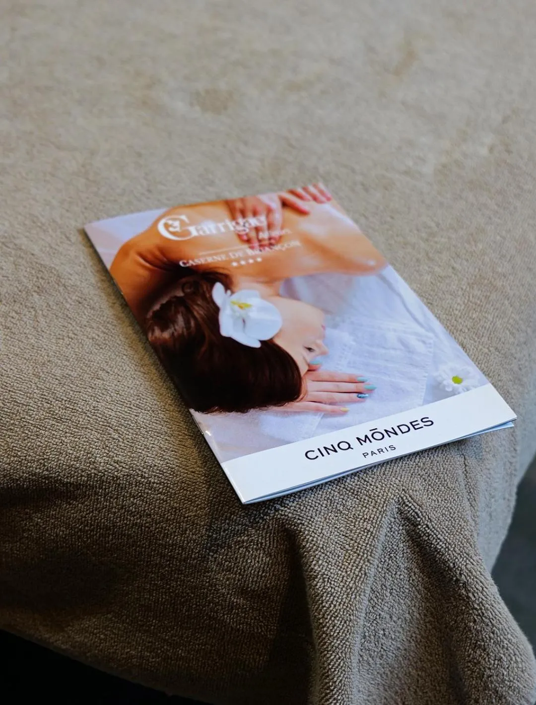Spa and wellness centre/facilities in Garrigae Caserne de Briançon & SPA Cinq Mondes