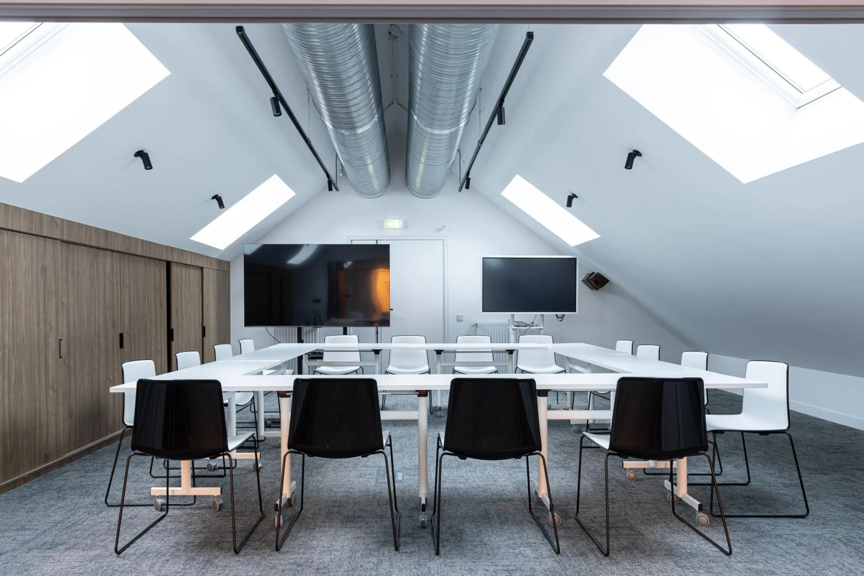Meeting/conference room in Garrigae Caserne de Briançon & SPA Cinq Mondes