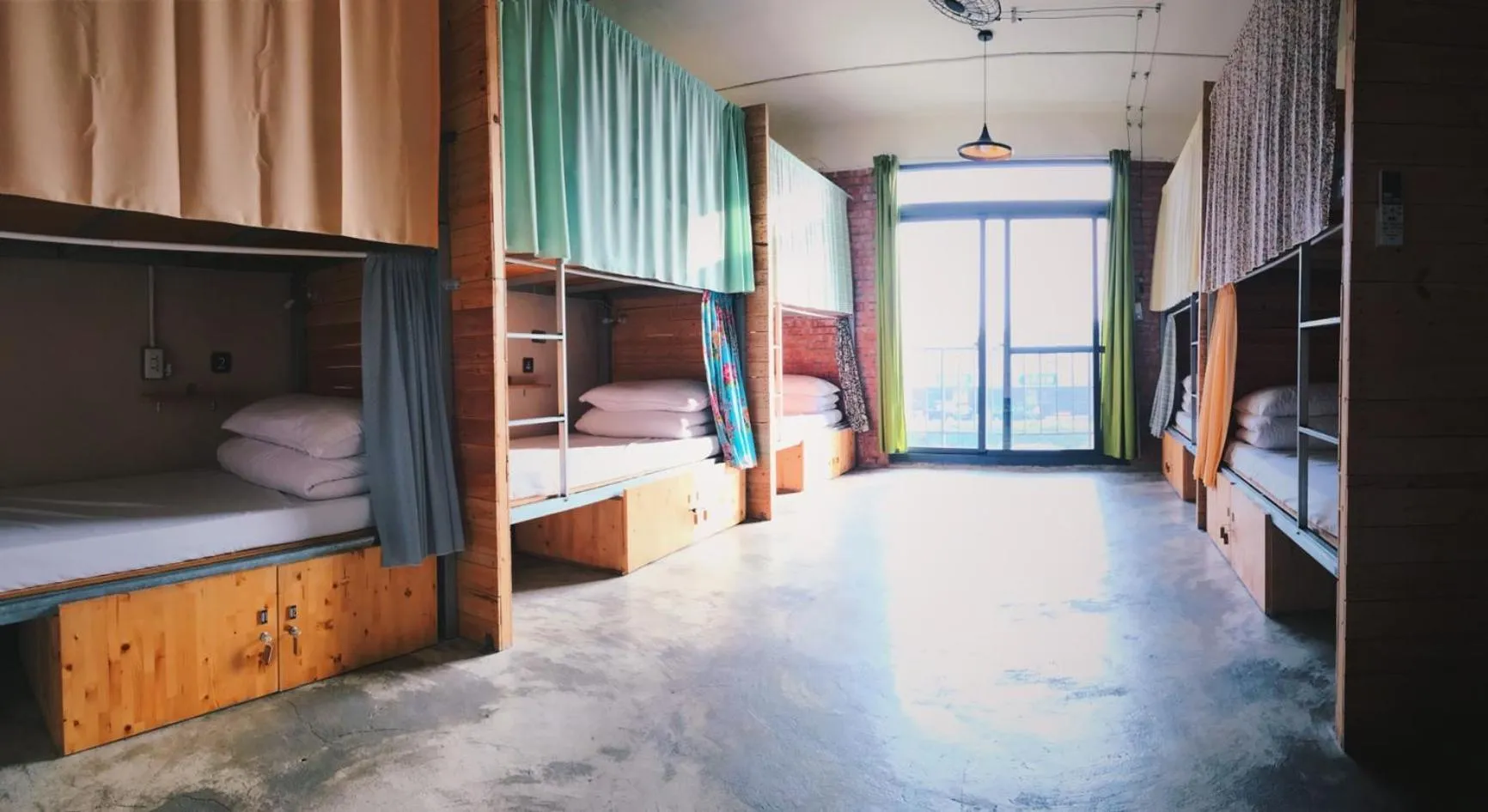 Photo of the whole room, Bed in 62巷背包客棧 Lane62 Hostel