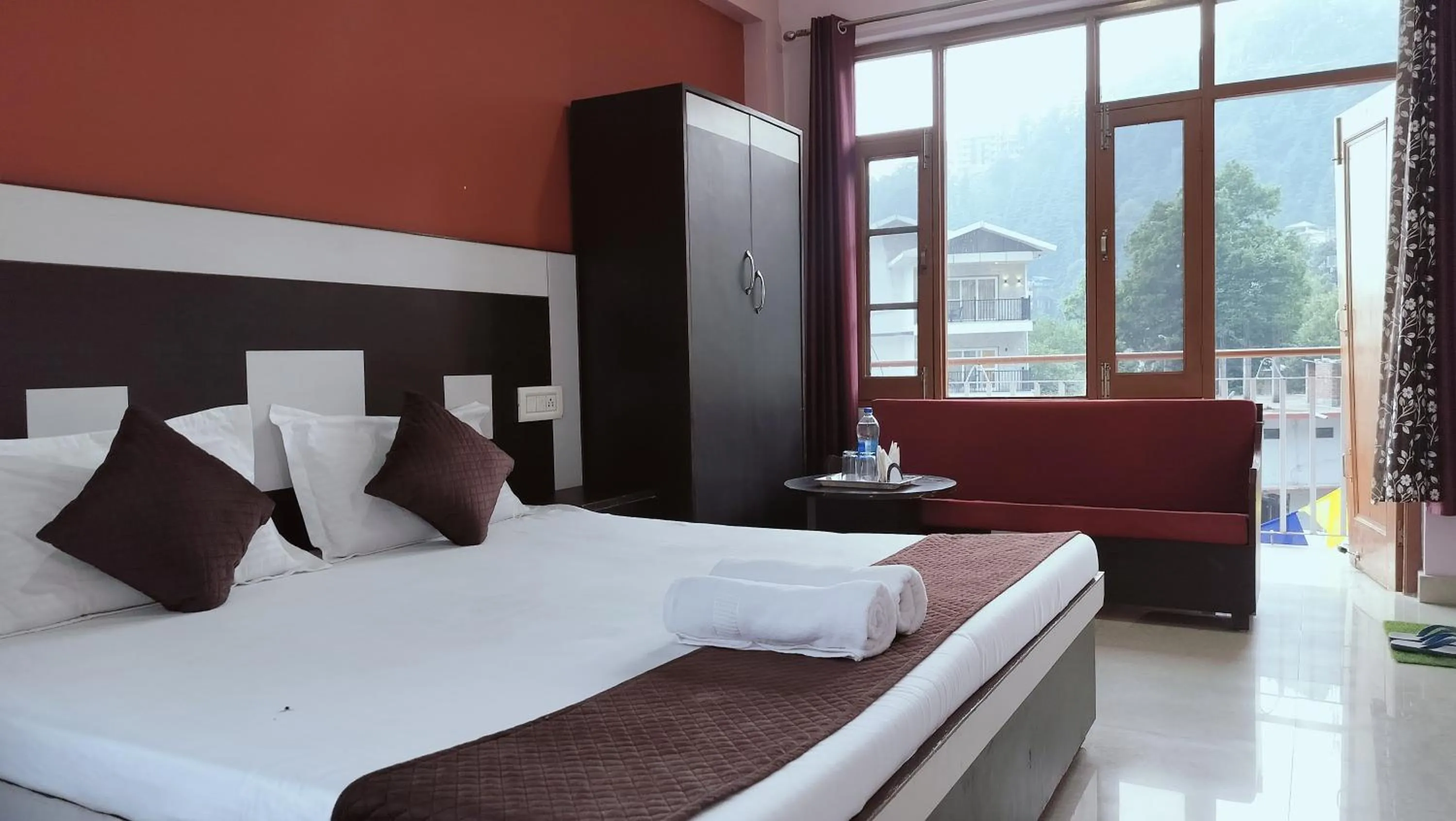 Bed in Adventure Inn 20 Metre from Swimming Pool