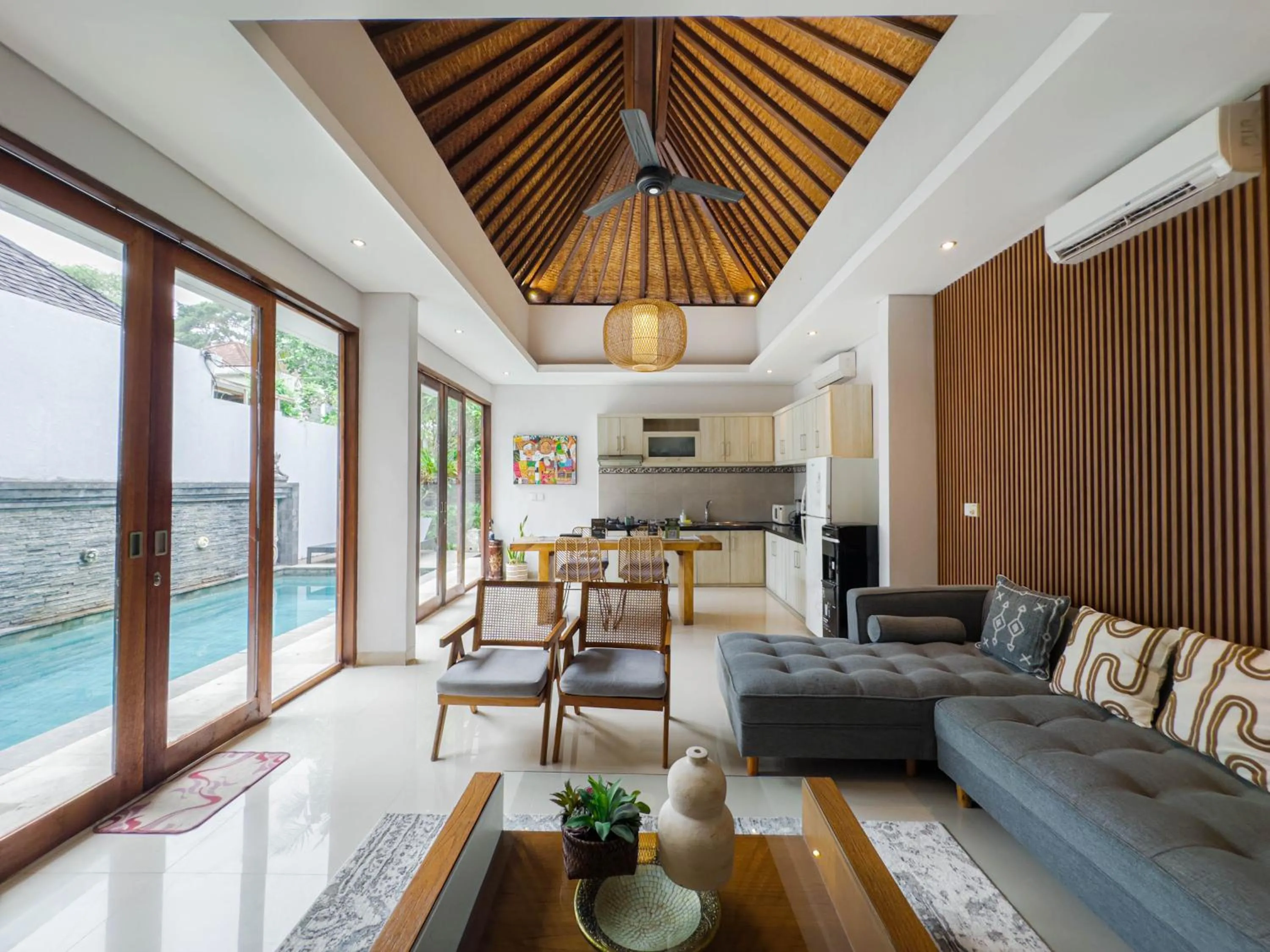 Living room in Kakul Vila