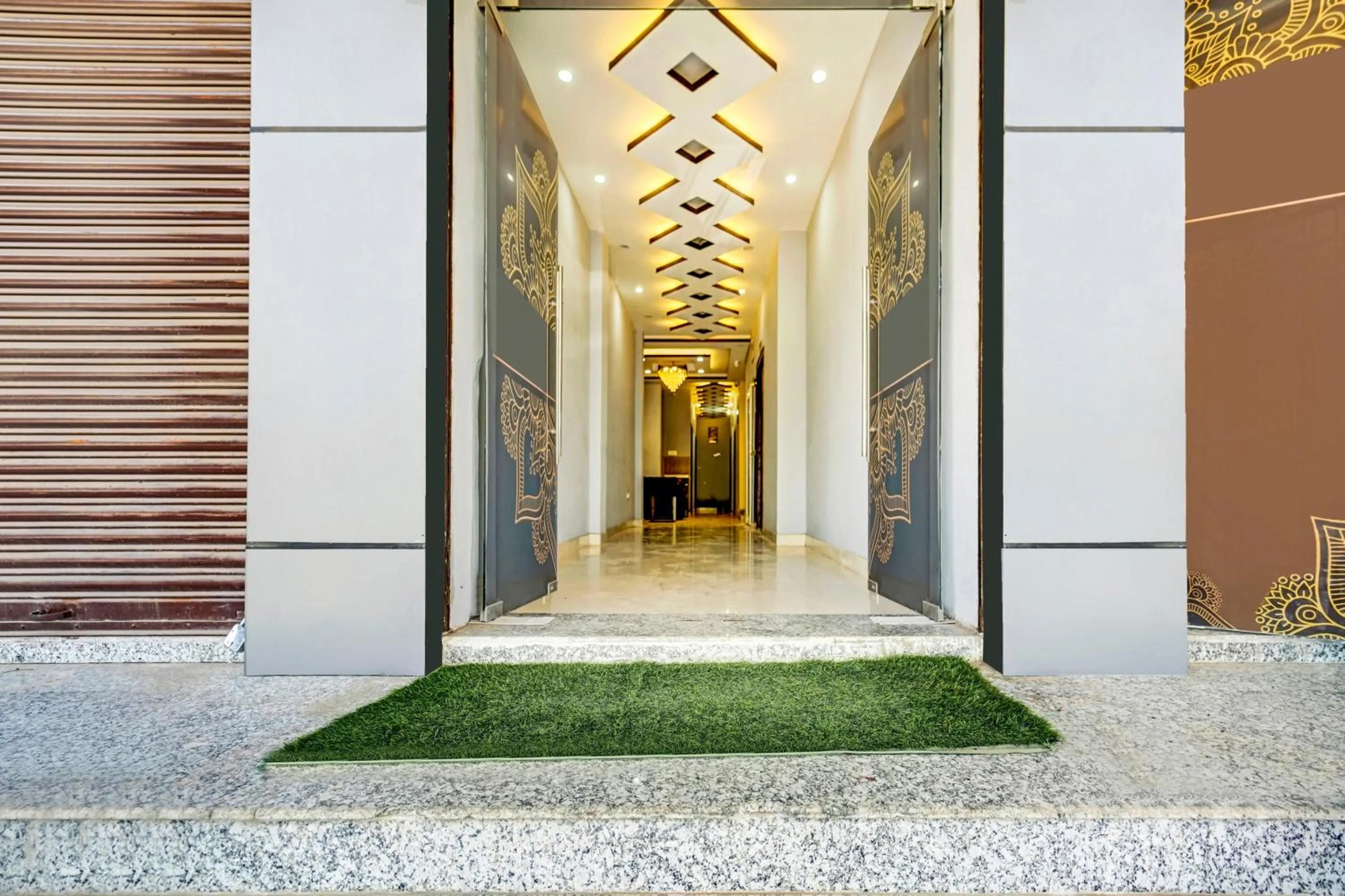 Facade/entrance in Super Townhouse Anisabad Near Mahavir Sansthan