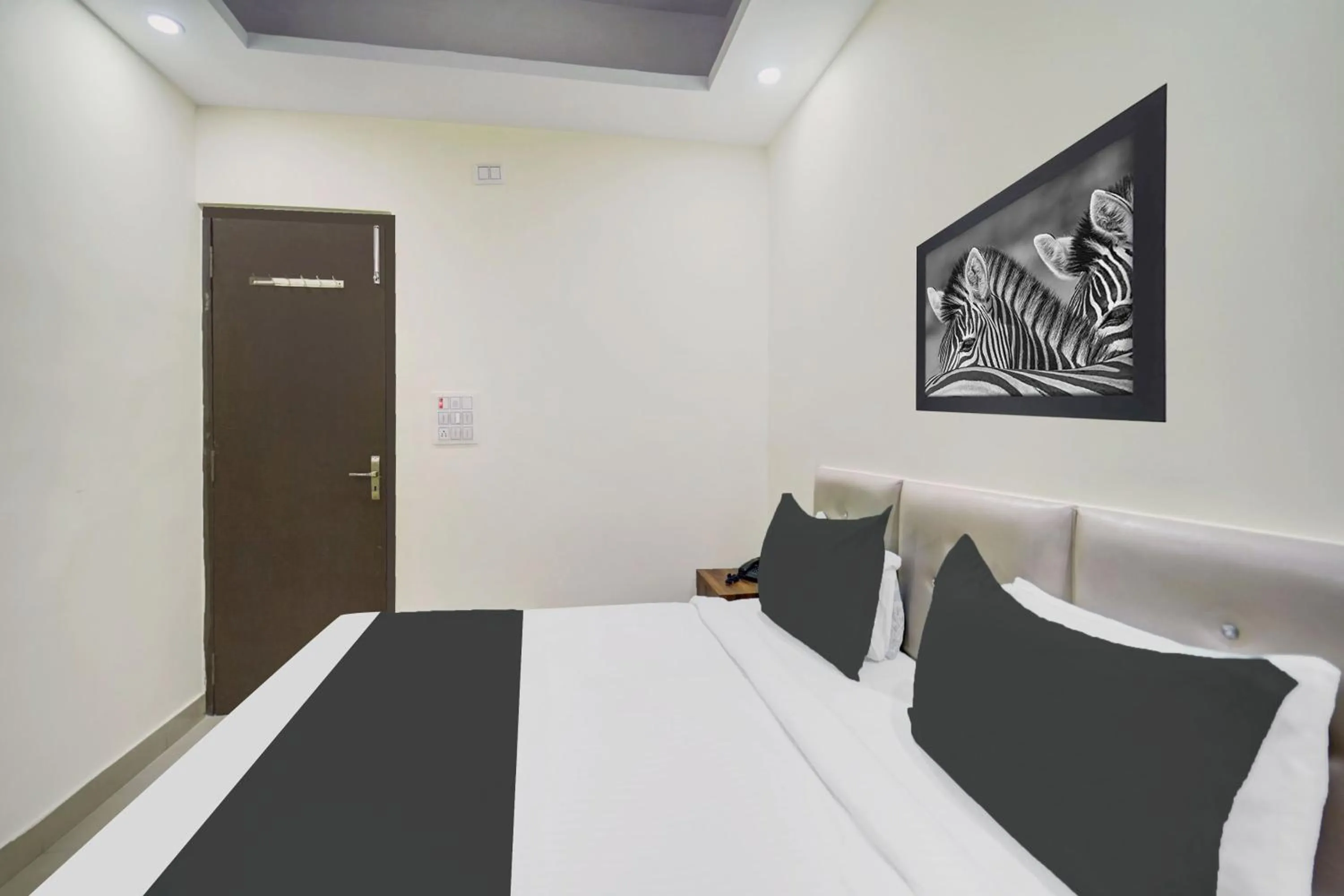 Bedroom, Bed in Super Collection O Rajeev Nagar Near Atal Path Formerly Vinayaka