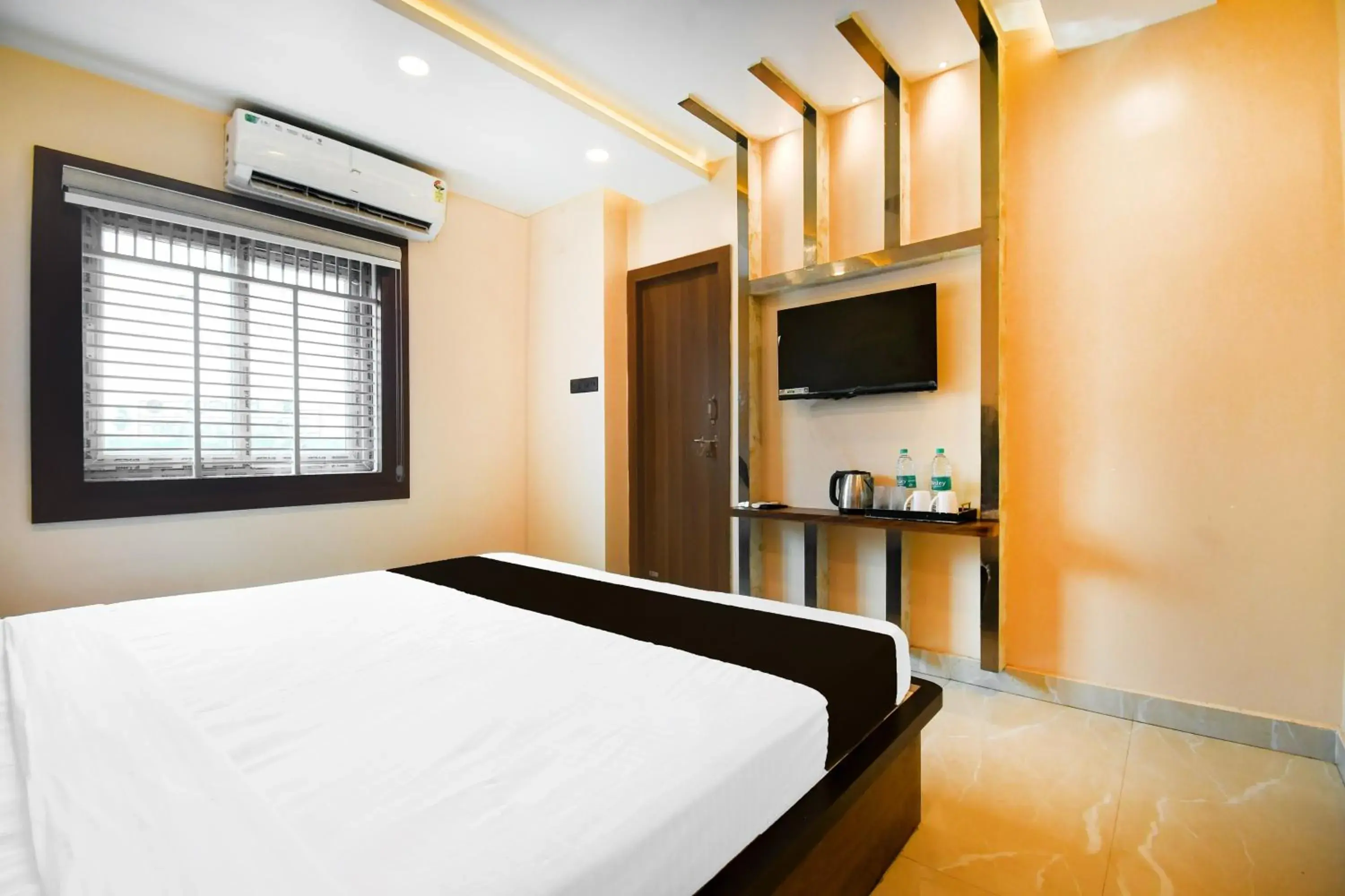 Bedroom, Bed in Super Townhouse Puri Formerly Hotel Narashingha Bedroom, Bed in Super Townhouse Puri Formerly Hotel Narashingha