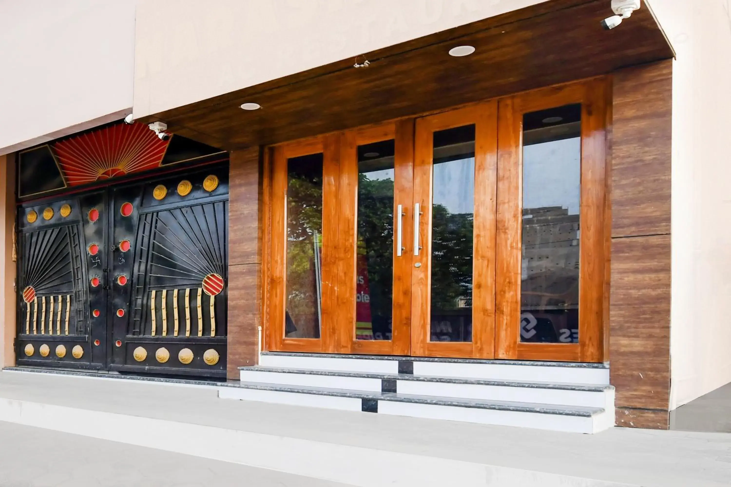 Facade/entrance in Super Townhouse Puri Formerly Hotel Narashingha Facade/entrance in Super Townhouse Puri Formerly Hotel Narashingha