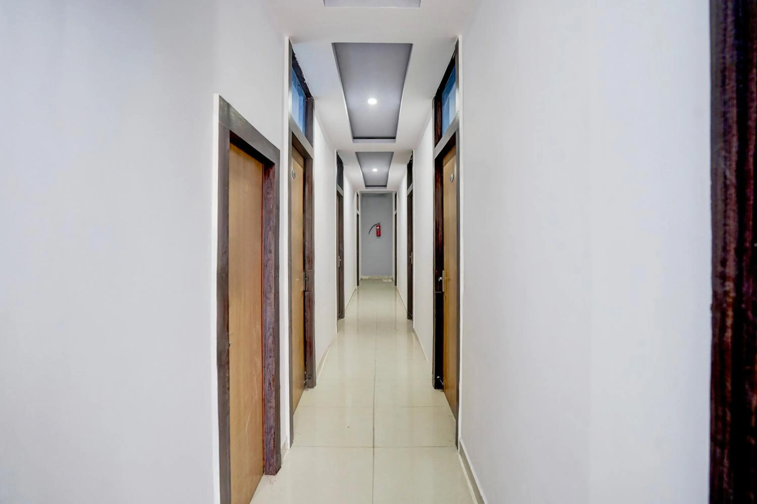 Lobby or reception in Super Hotel O Gomti Nagar Near Amity Formerly Hotel Green Apple