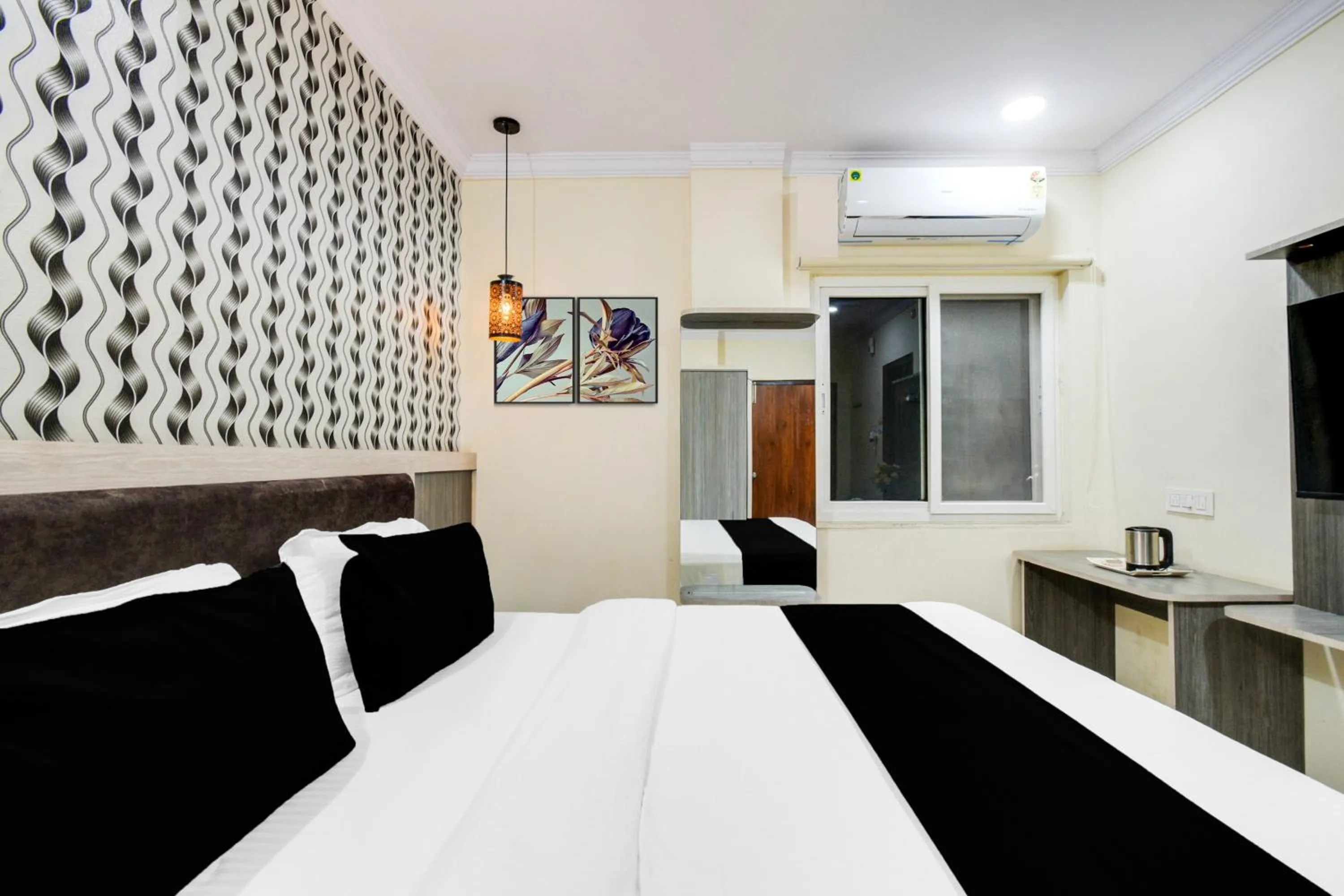 Bedroom, Bed in Townhouse Shamshabad Paradise Formerly Blue Petals Hotel