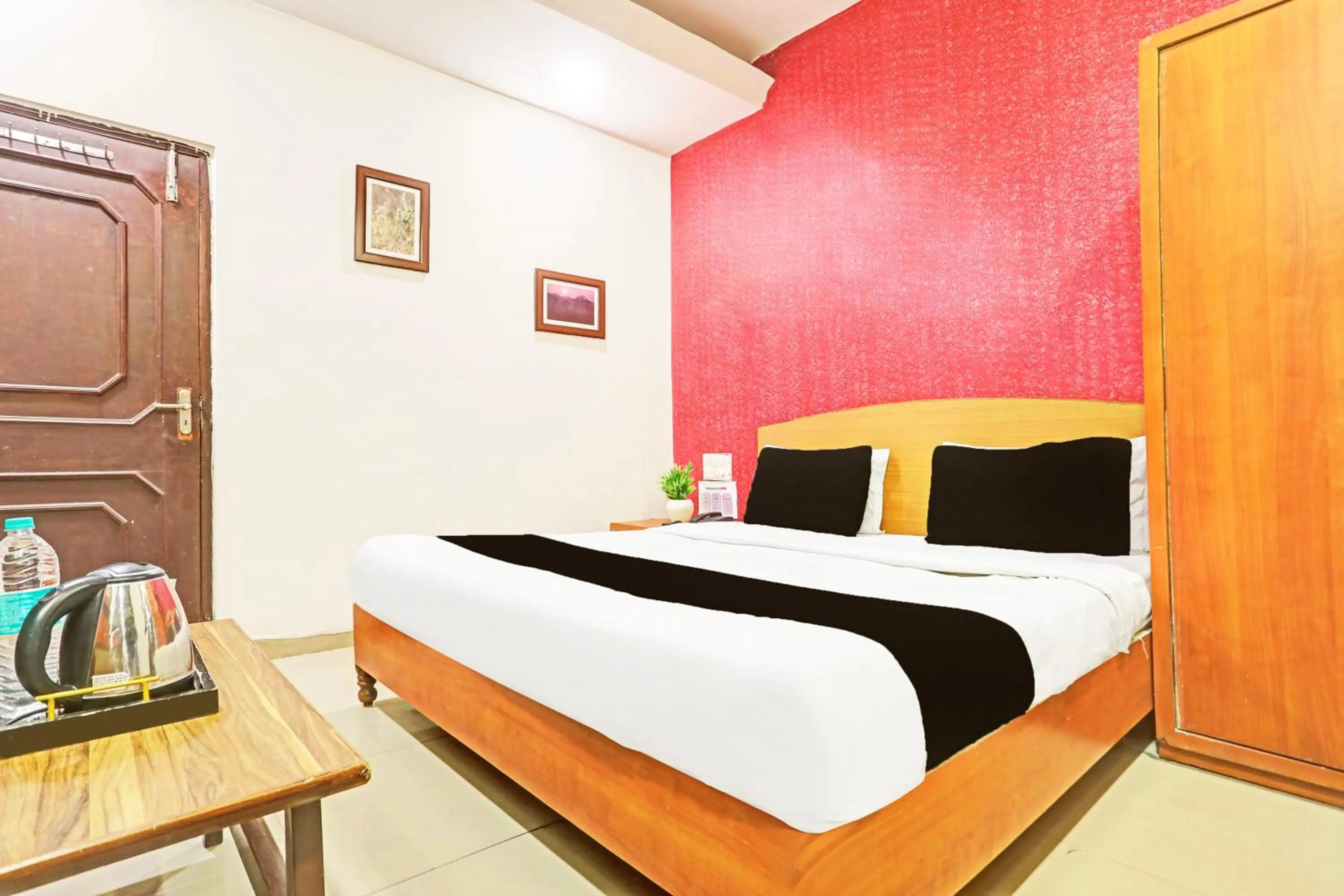 Classic Triple Room - single occupancy in Hotel O Jaistambh Chowk Formerly Guru Kirpa