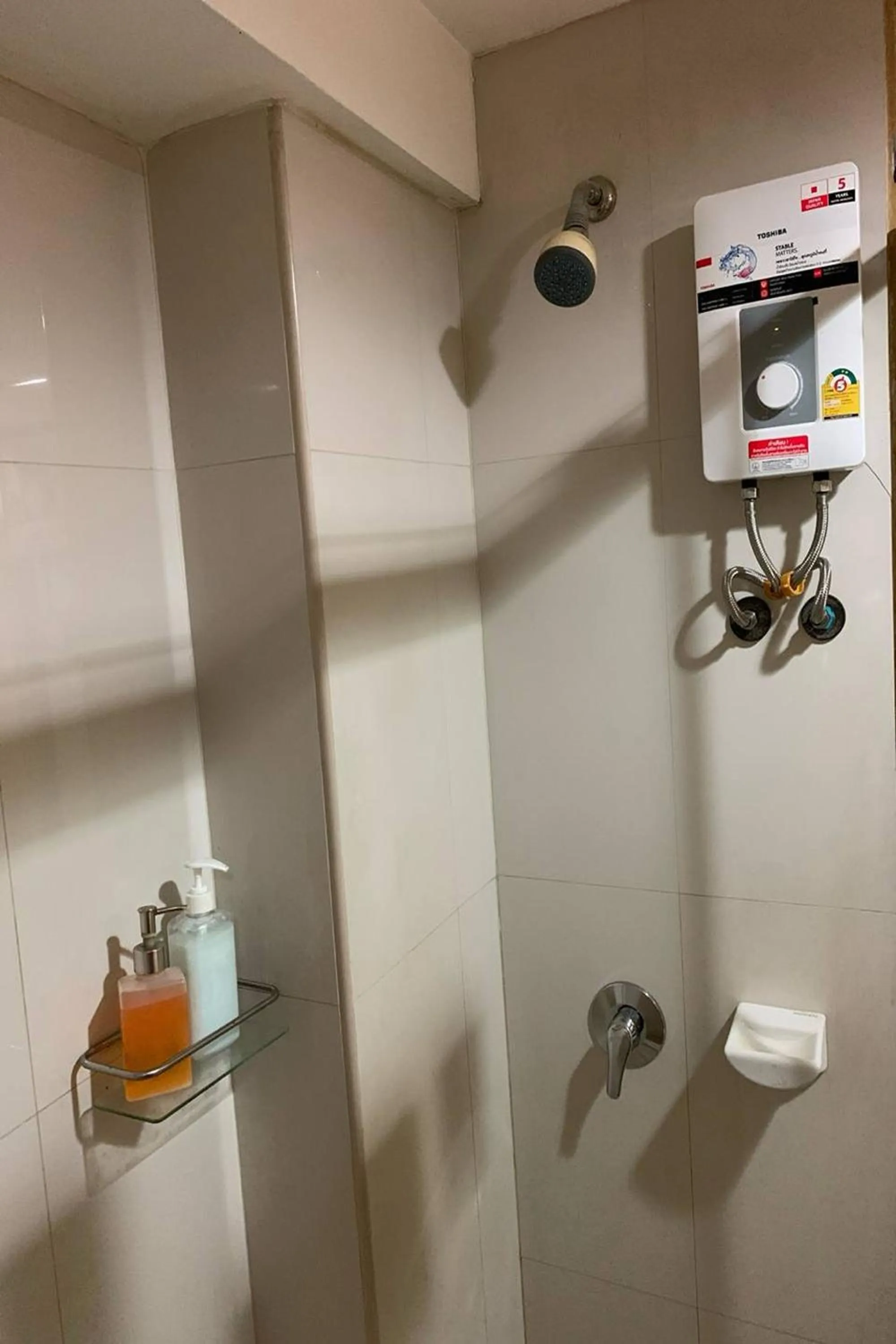 Bathroom in Kim Hotel At Morleng