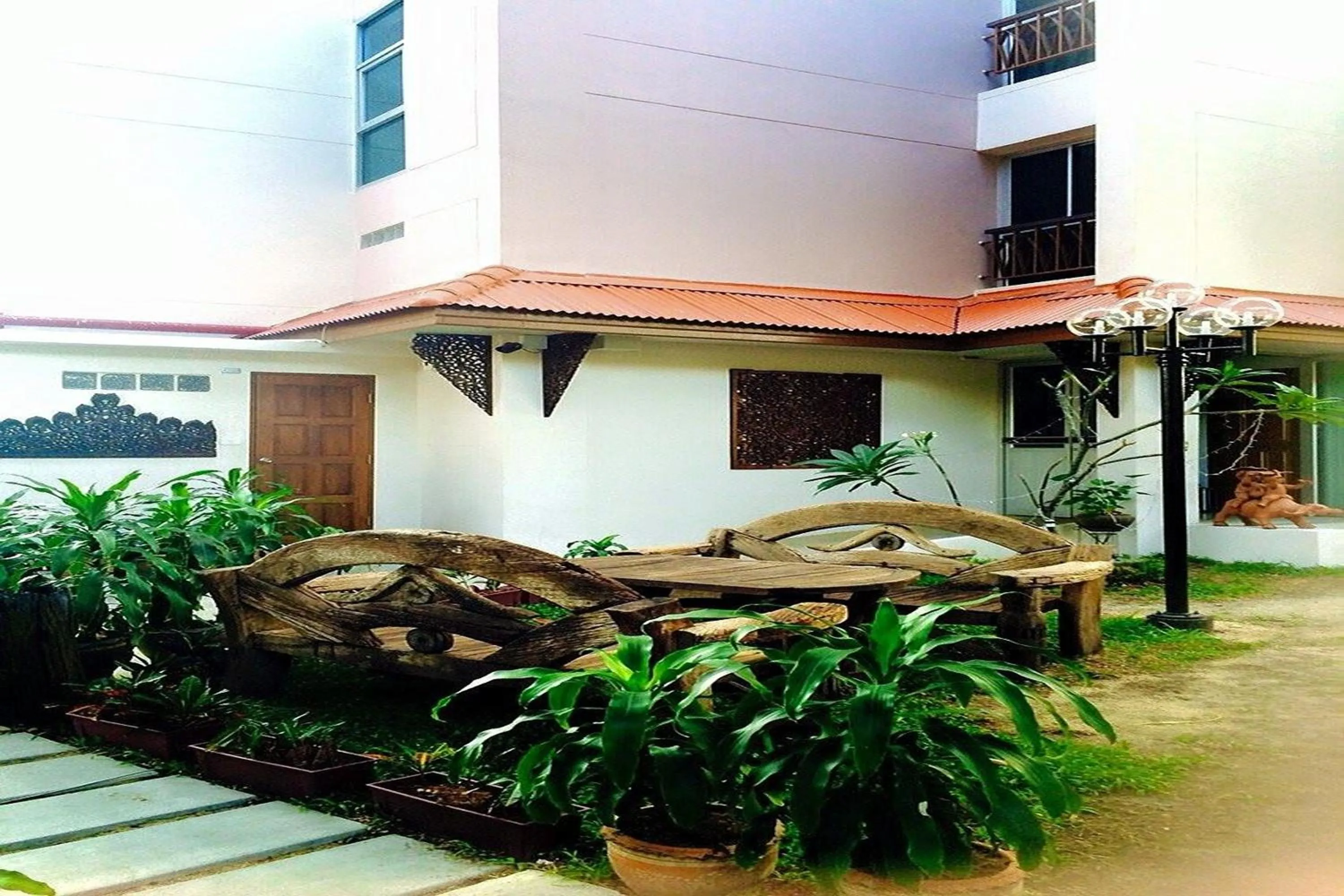 Property building in Kim Hotel At Morleng