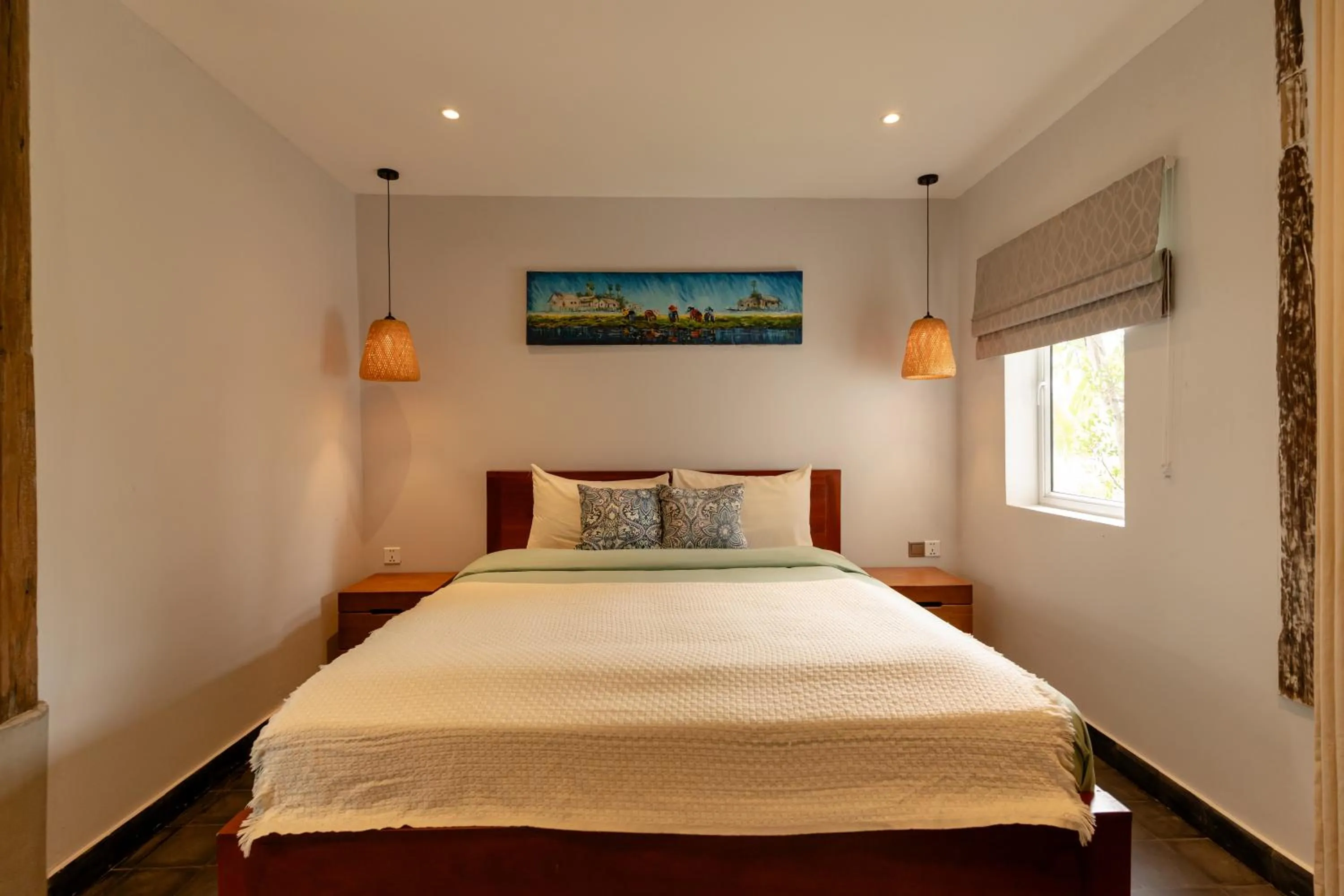 Bedroom, Bed in Isann Lodge