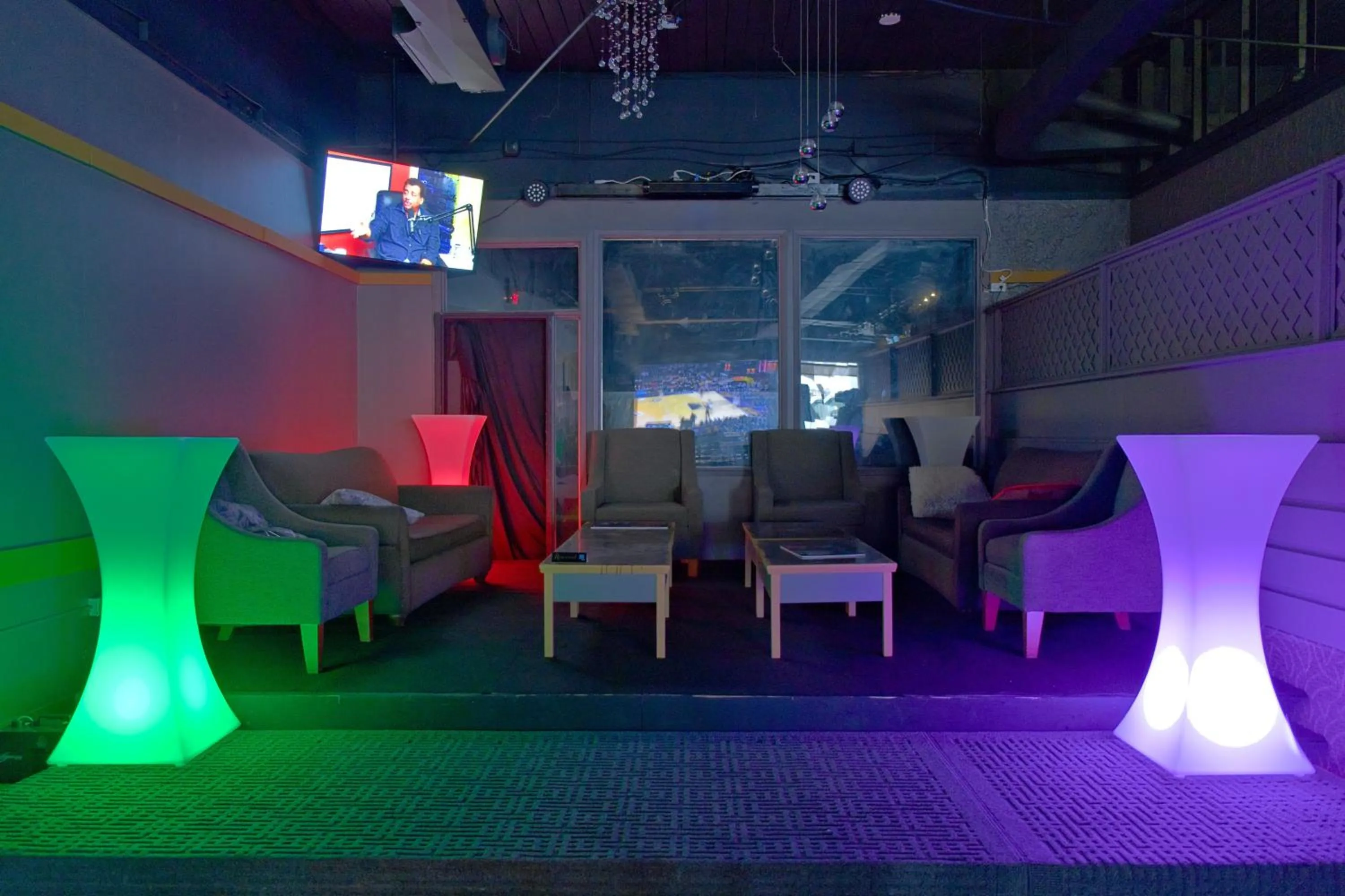 Restaurant/places to eat in Midtown Premium