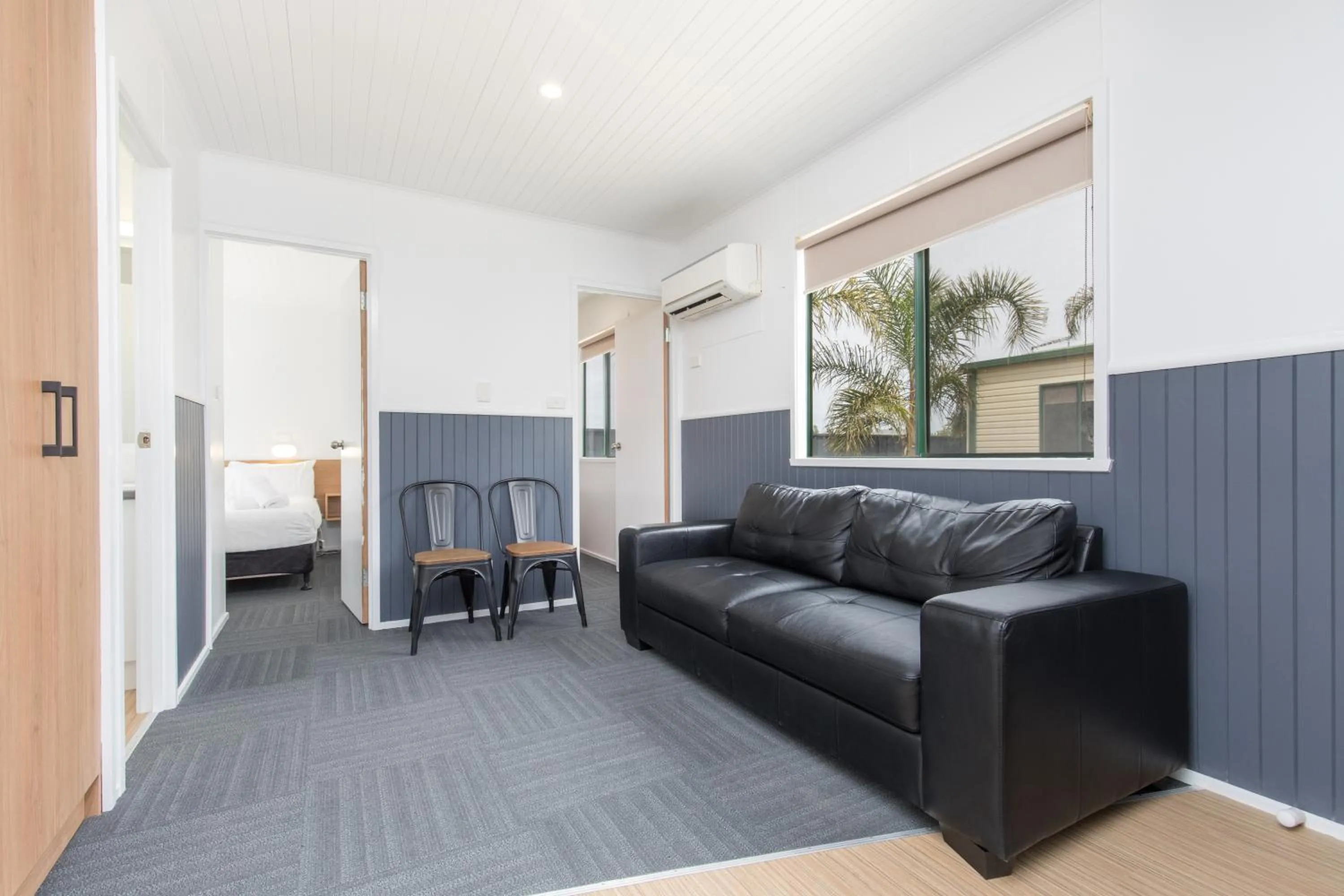 2 bedroom cabin  in All Seasons Mildura Holiday Park
