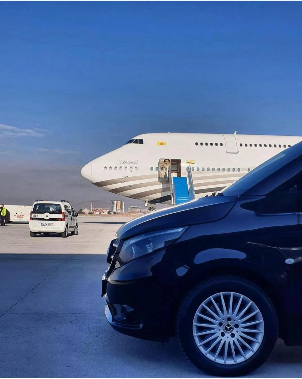 Property building in Fourpoints Airport Hotel