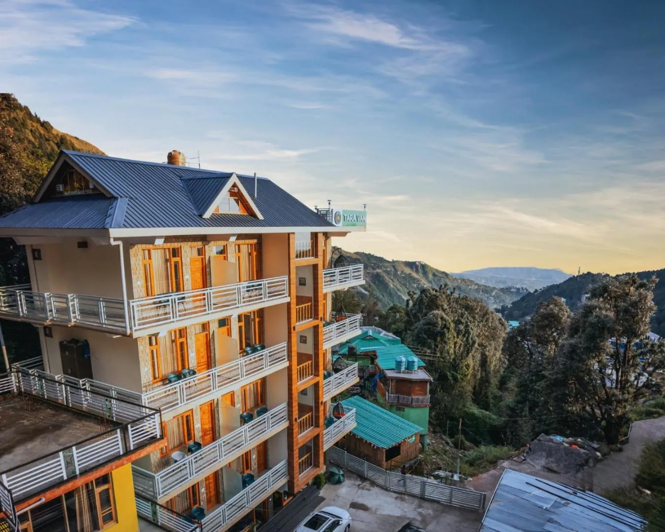 Tara Van - Best Mountain View Hotel in Dharamkot
