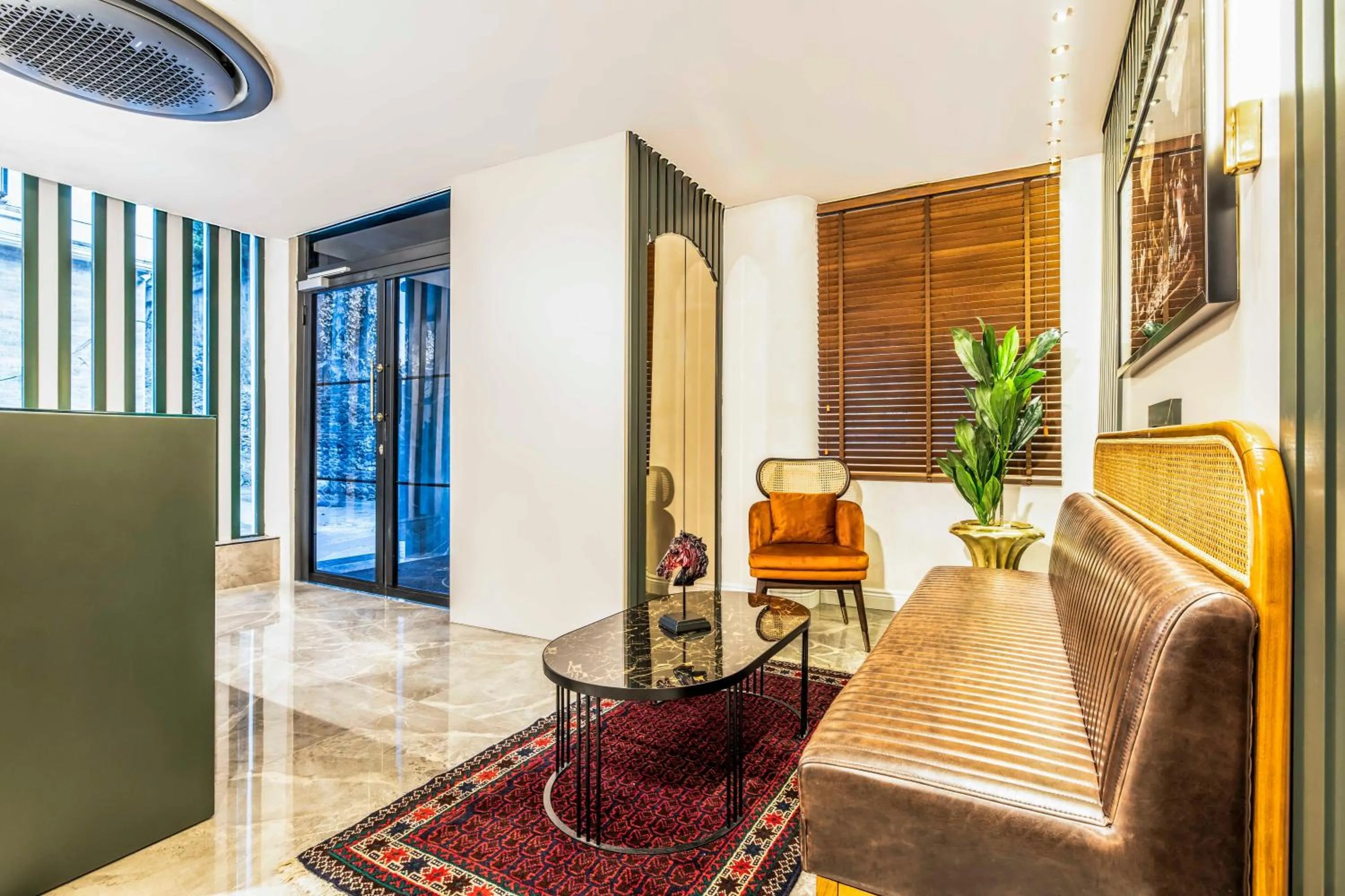 Lobby or reception in Sistina Old City Hotel