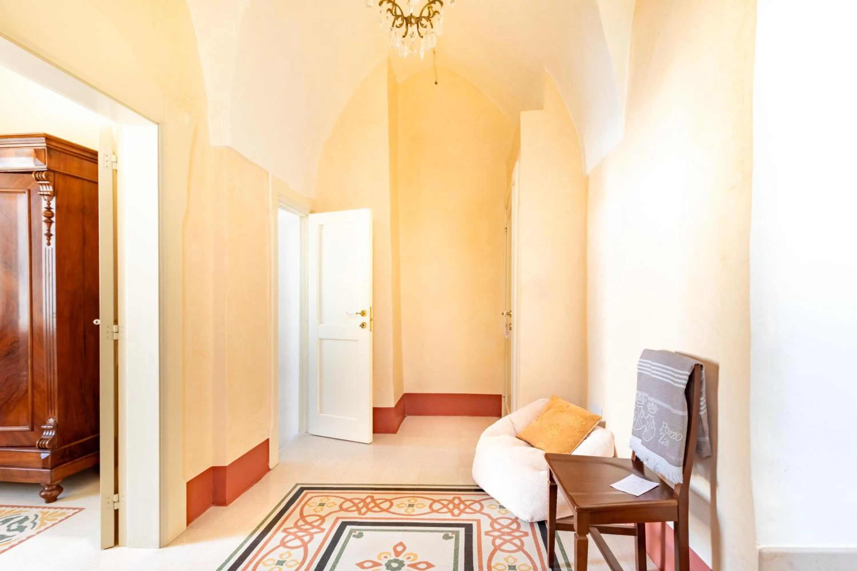 Bedroom in Palazzo Zacà