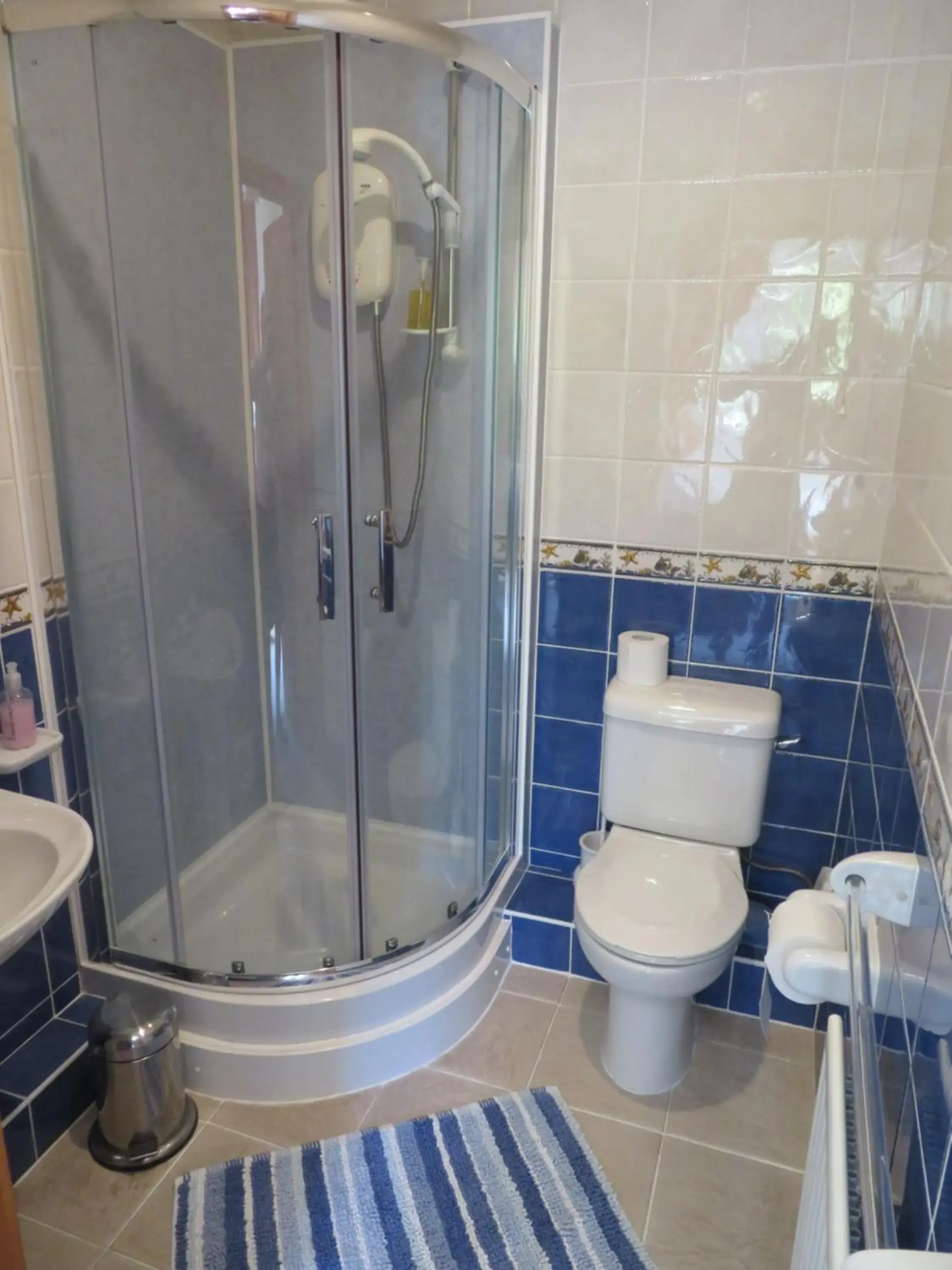 Double Room with Patio in Heulwen Guest House Double Room with Patio in Heulwen Guest House