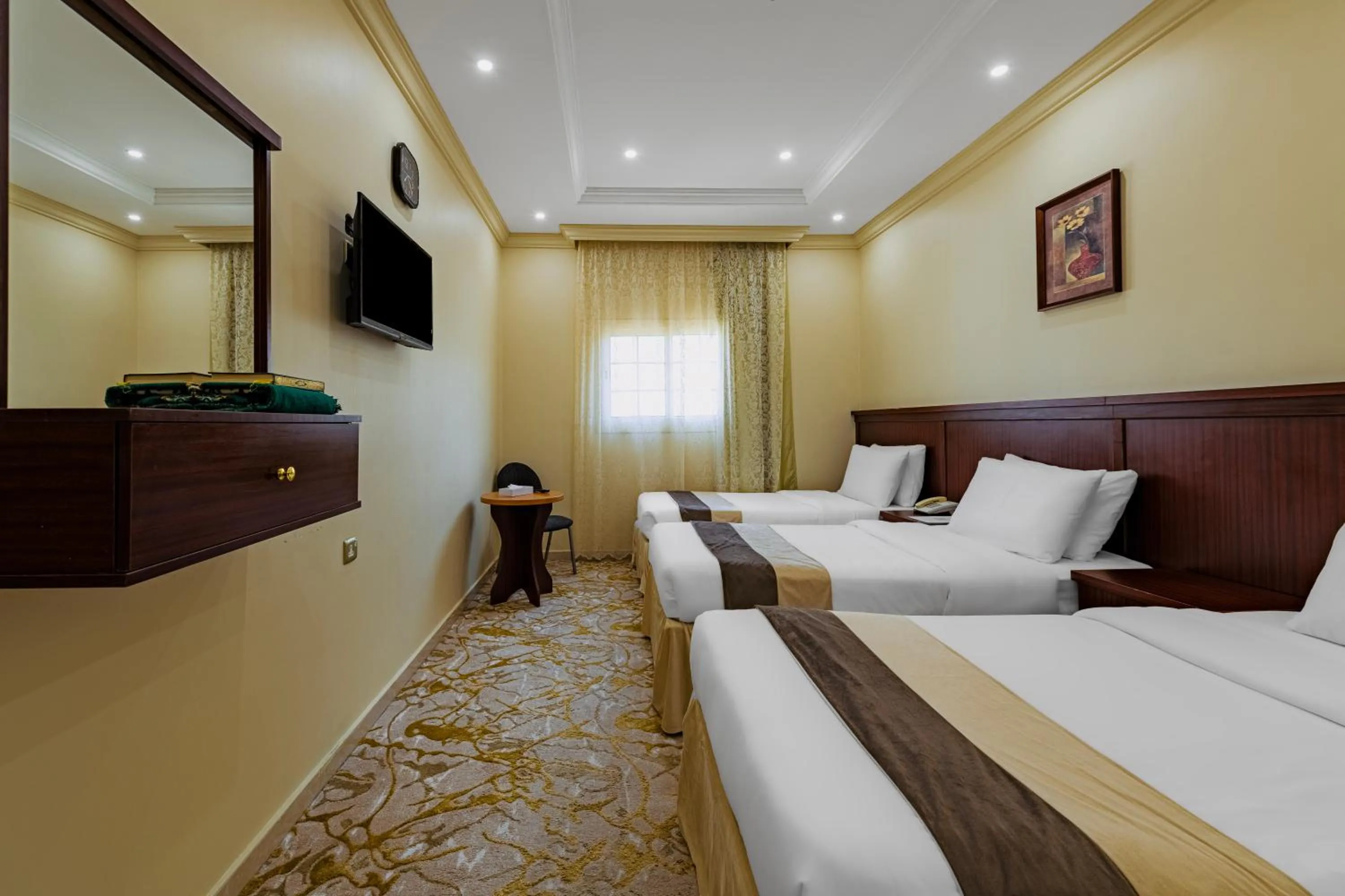 Bed in Verta Alshisha Hotel