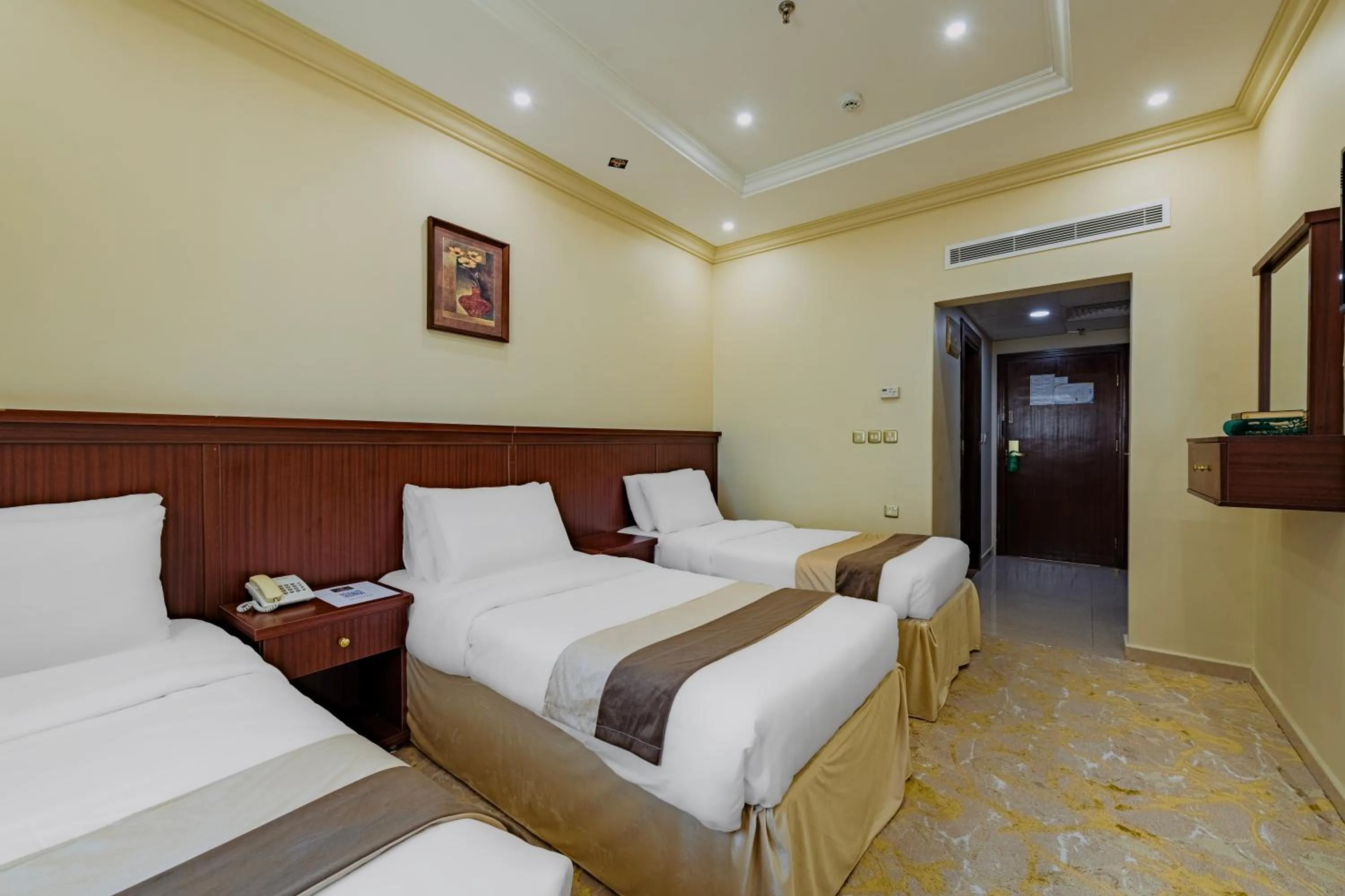 Bed in Verta Alshisha Hotel