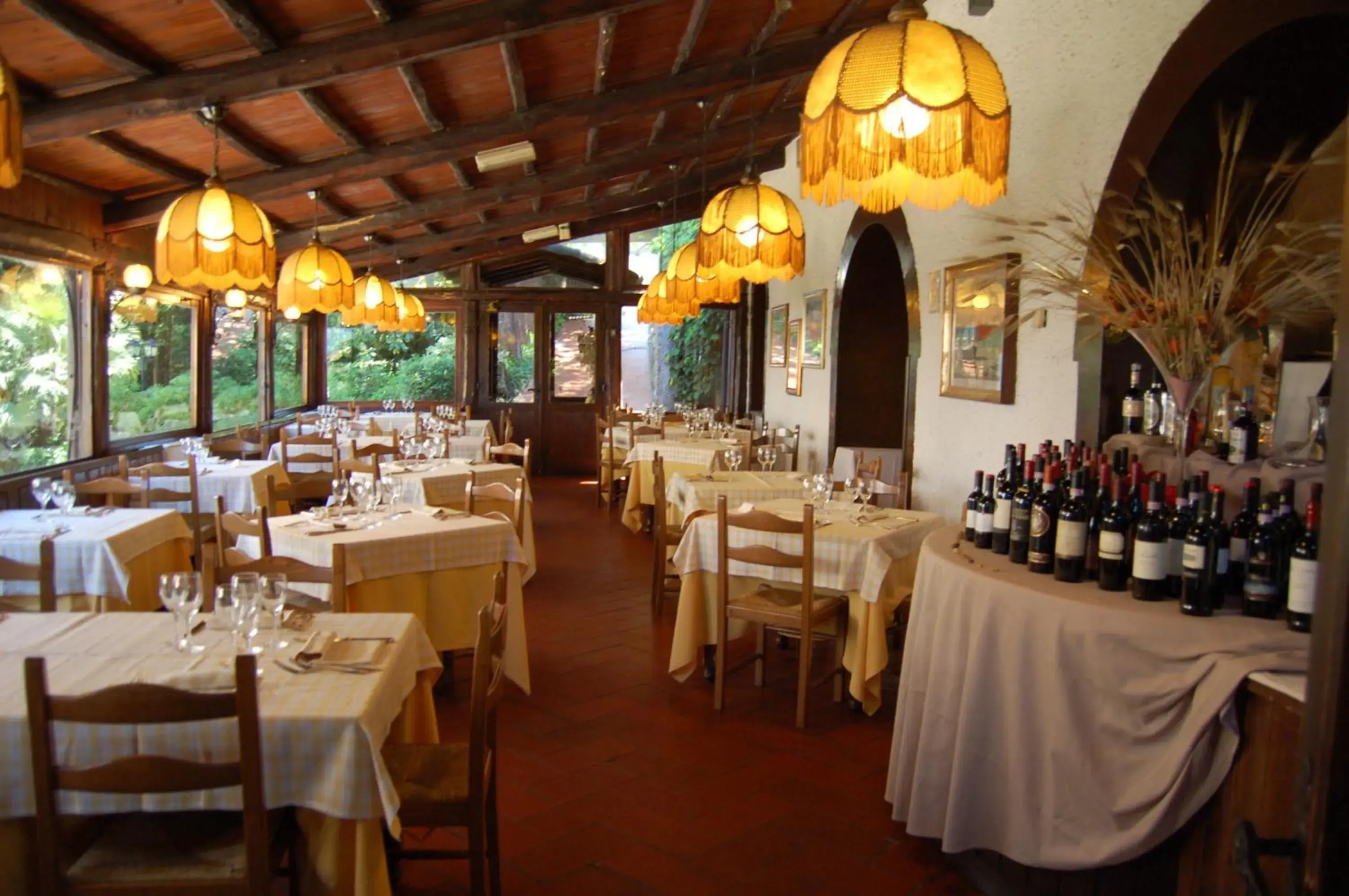 Restaurant/places to eat in Balletti Park Hotel Restaurant/places to eat in Balletti Park Hotel