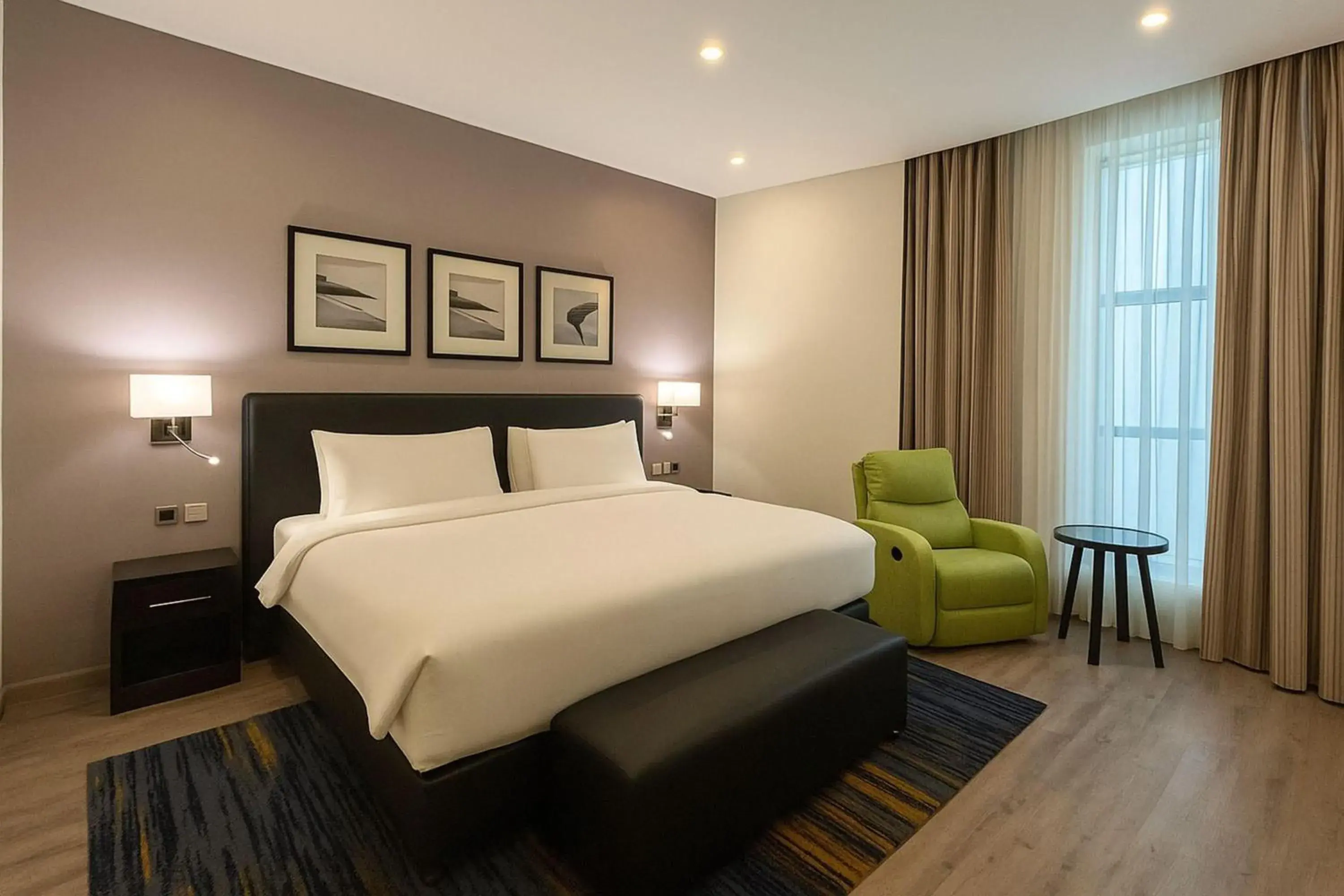 Bedroom, Bed in Radisson Blu Plaza Jeddah Bedroom, Bed in Radisson Blu Plaza Jeddah