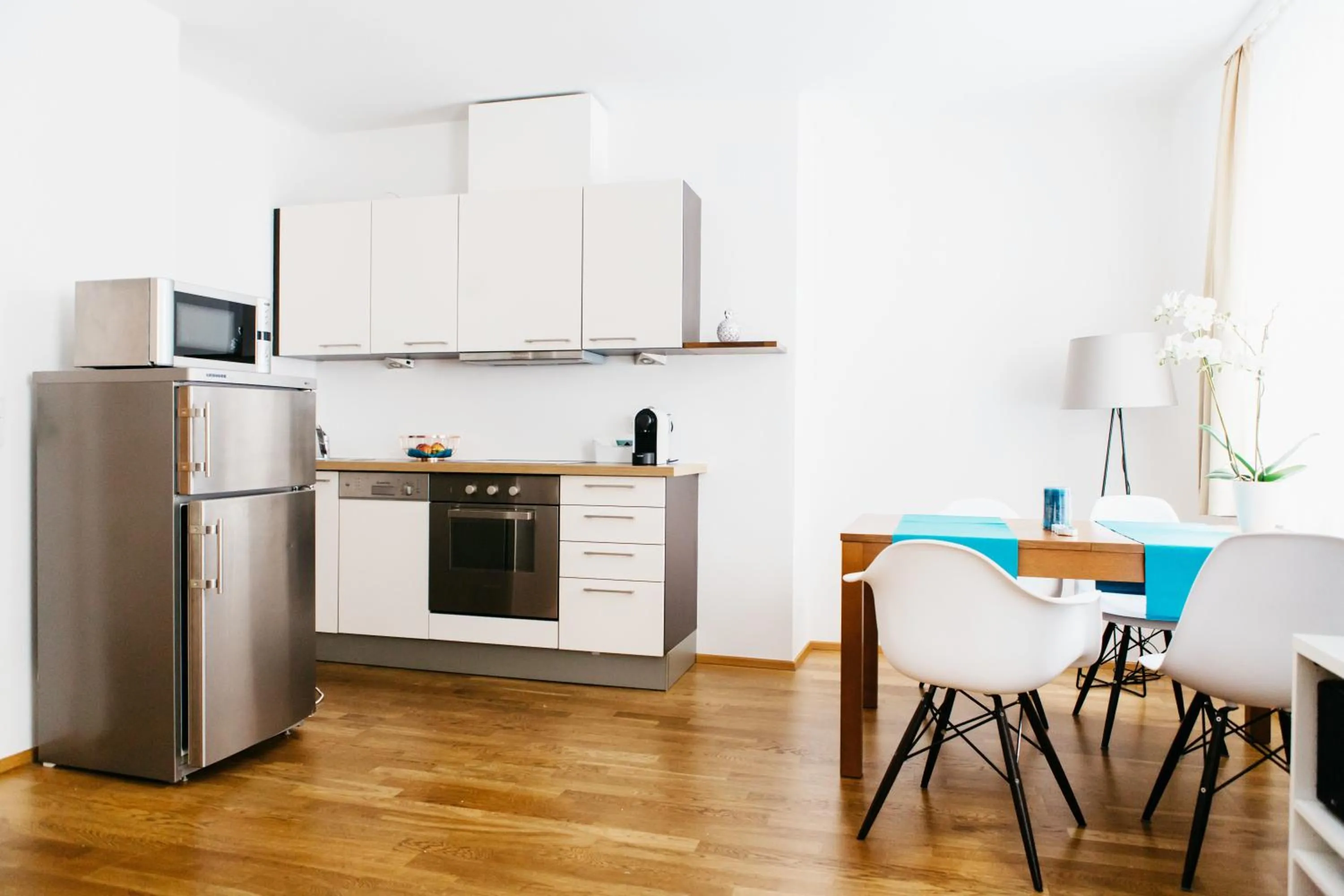 Photo of the whole room in Home Sweet Apartments - A cozy welcome
