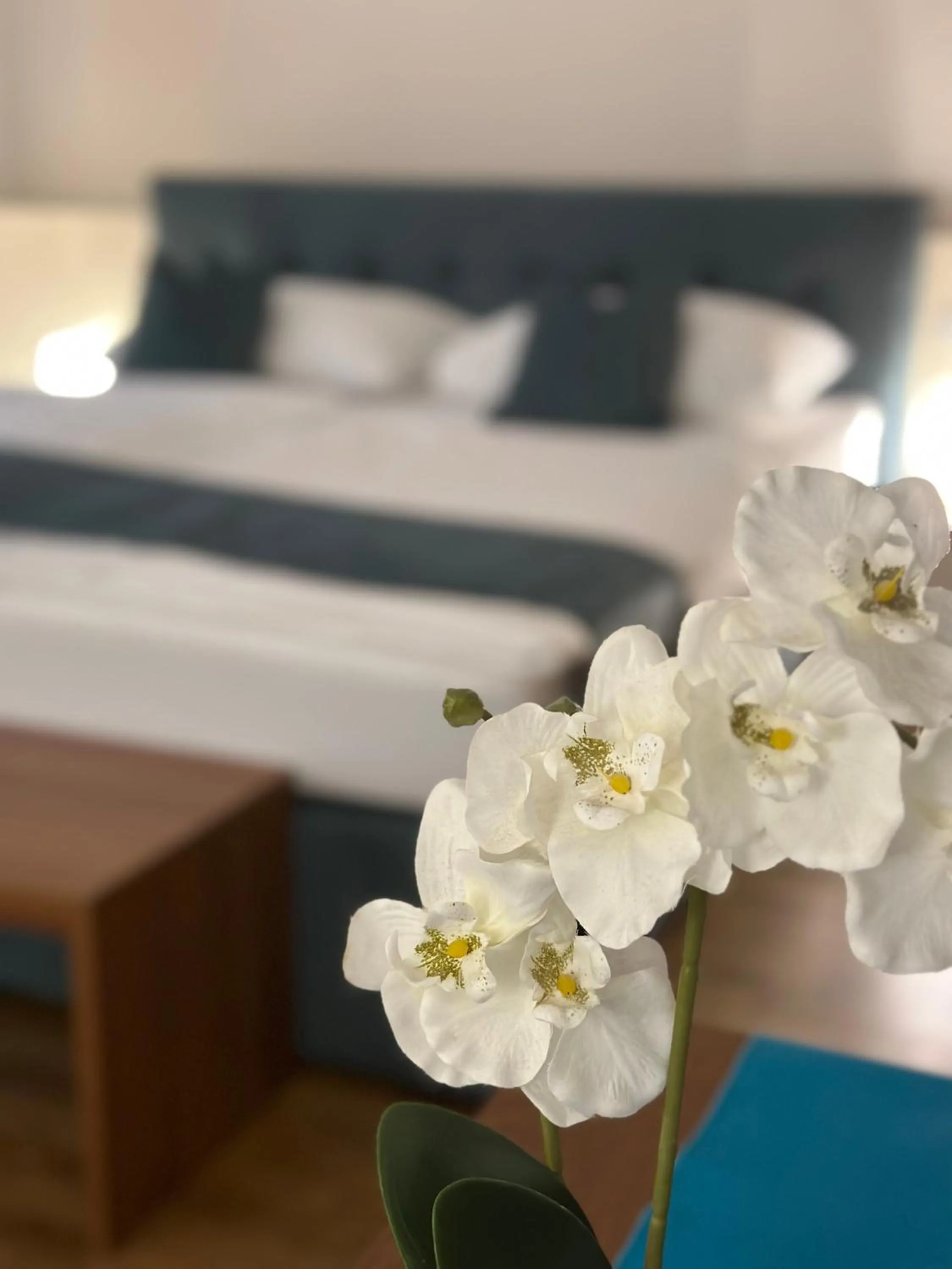 Photo of the whole room, Bed in Home Sweet Apartments - A cozy welcome