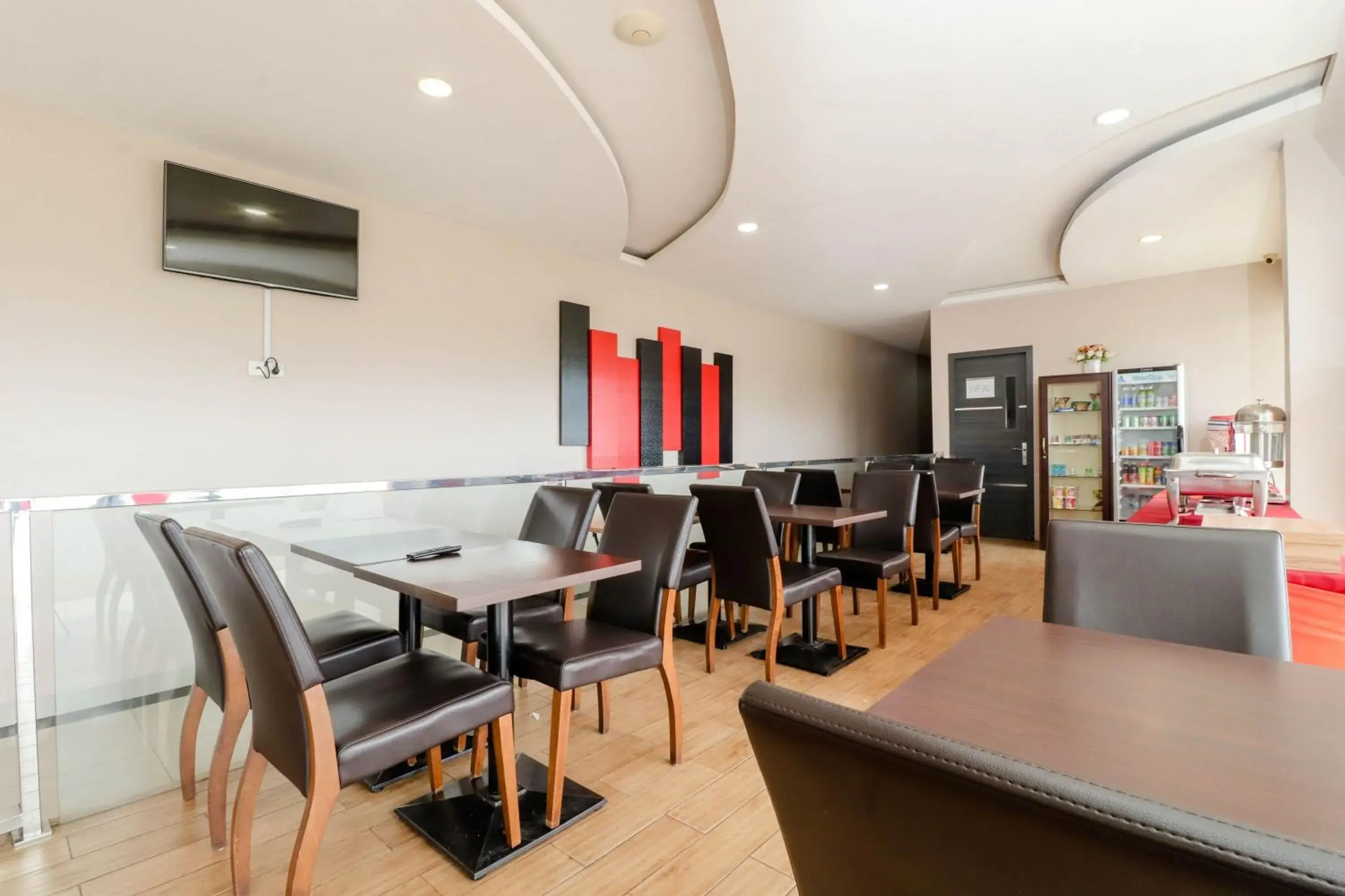 Breakfast in Blitz Hotel Batam Near Sultan Mahmud Ri'ayat Shah Breakfast in Blitz Hotel Batam Near Sultan Mahmud Ri'ayat Shah