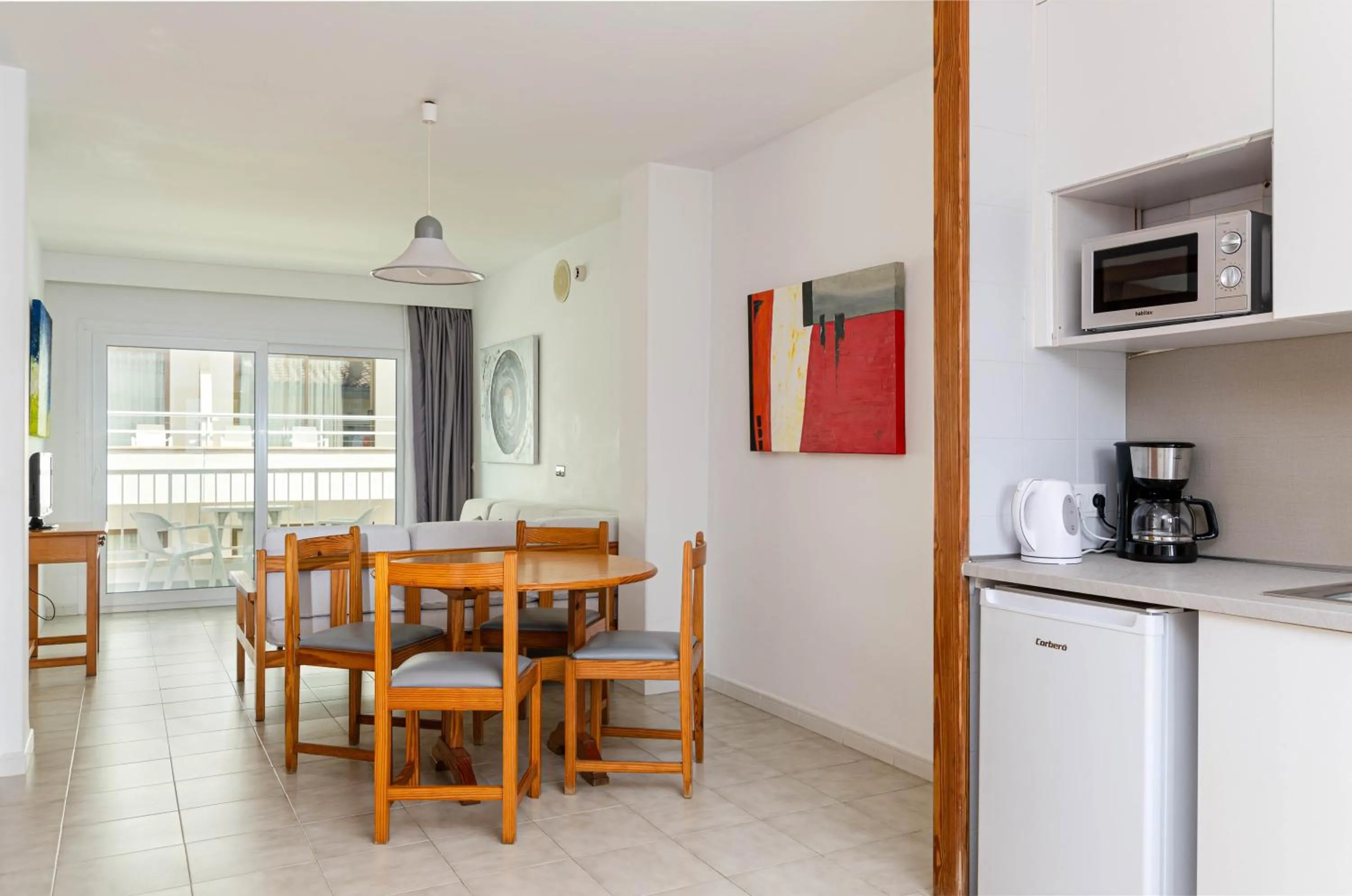Kitchen or kitchenette in Mar Brava Apartments