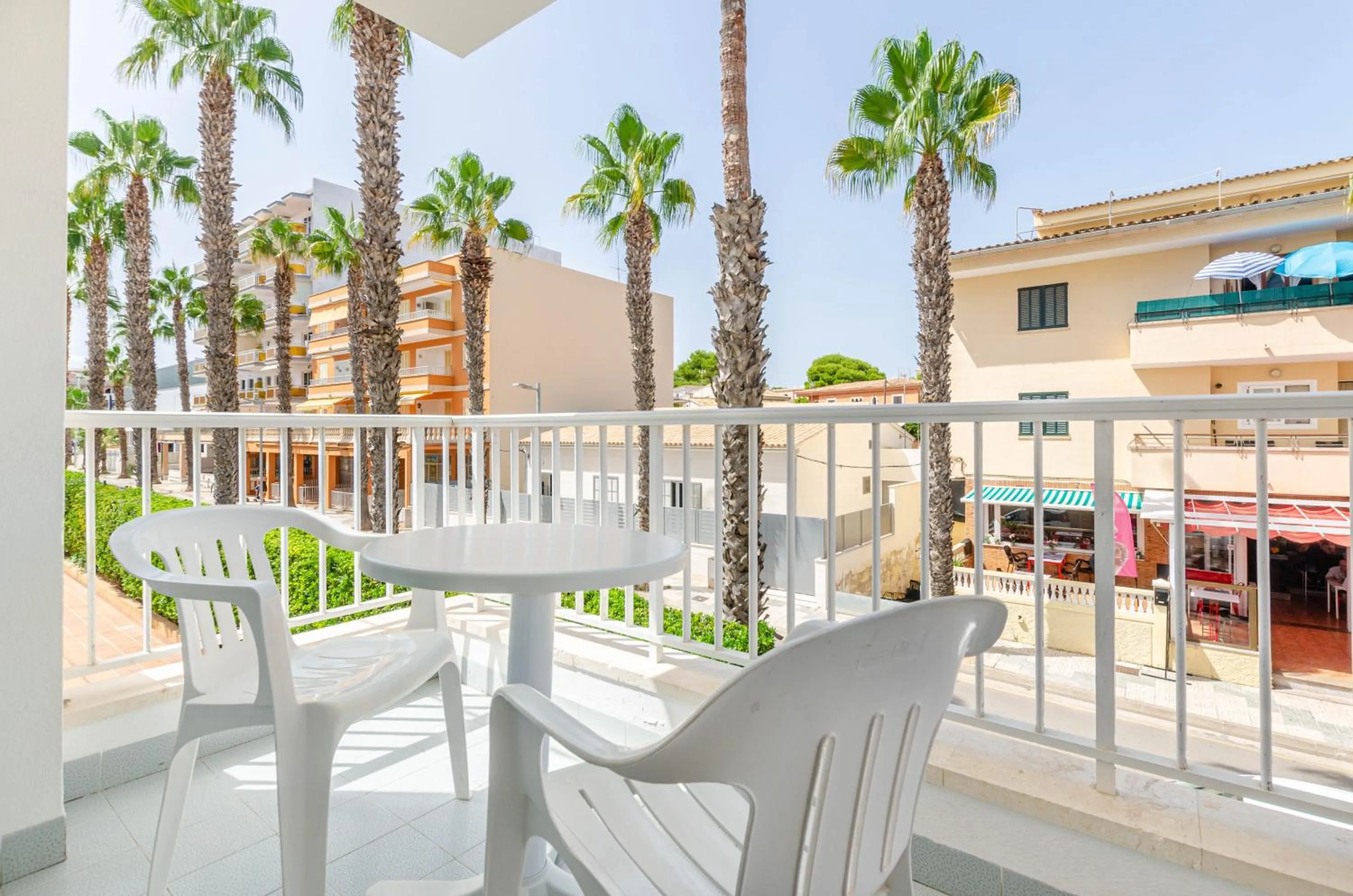 Balcony/Terrace in Mar Brava Apartments