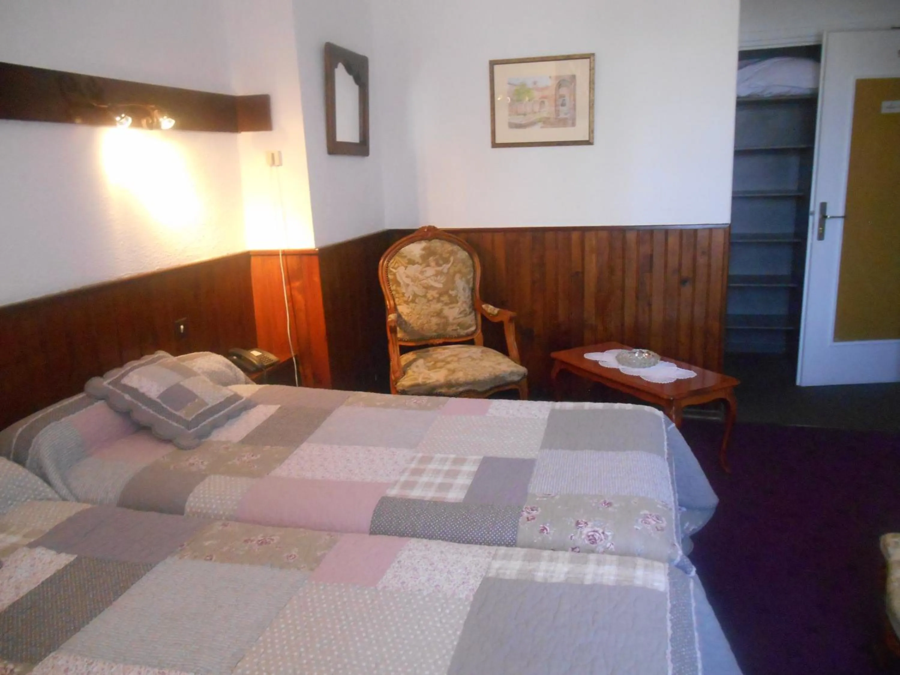 Twin Room in l'echo et l'abbaye