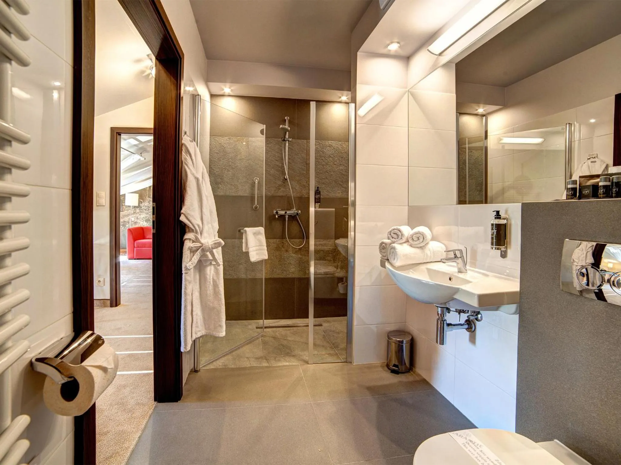 Photo of the whole room in Hotel Loft 1898