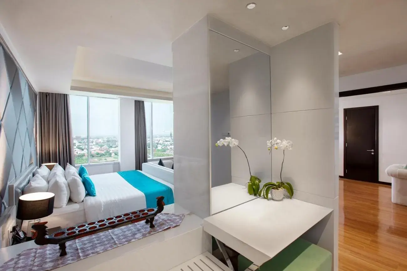 Bed in The Alana Hotel & Convention Center Solo by ASTON Bed in The Alana Hotel & Convention Center Solo by ASTON