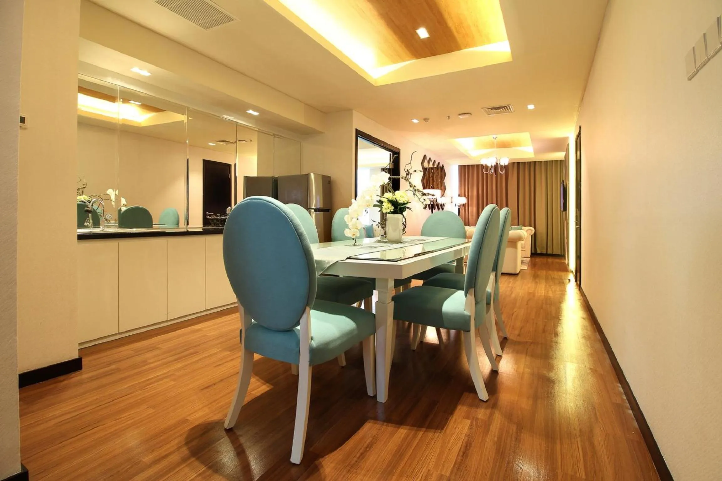 Dining area in The Alana Hotel & Convention Center Solo by ASTON