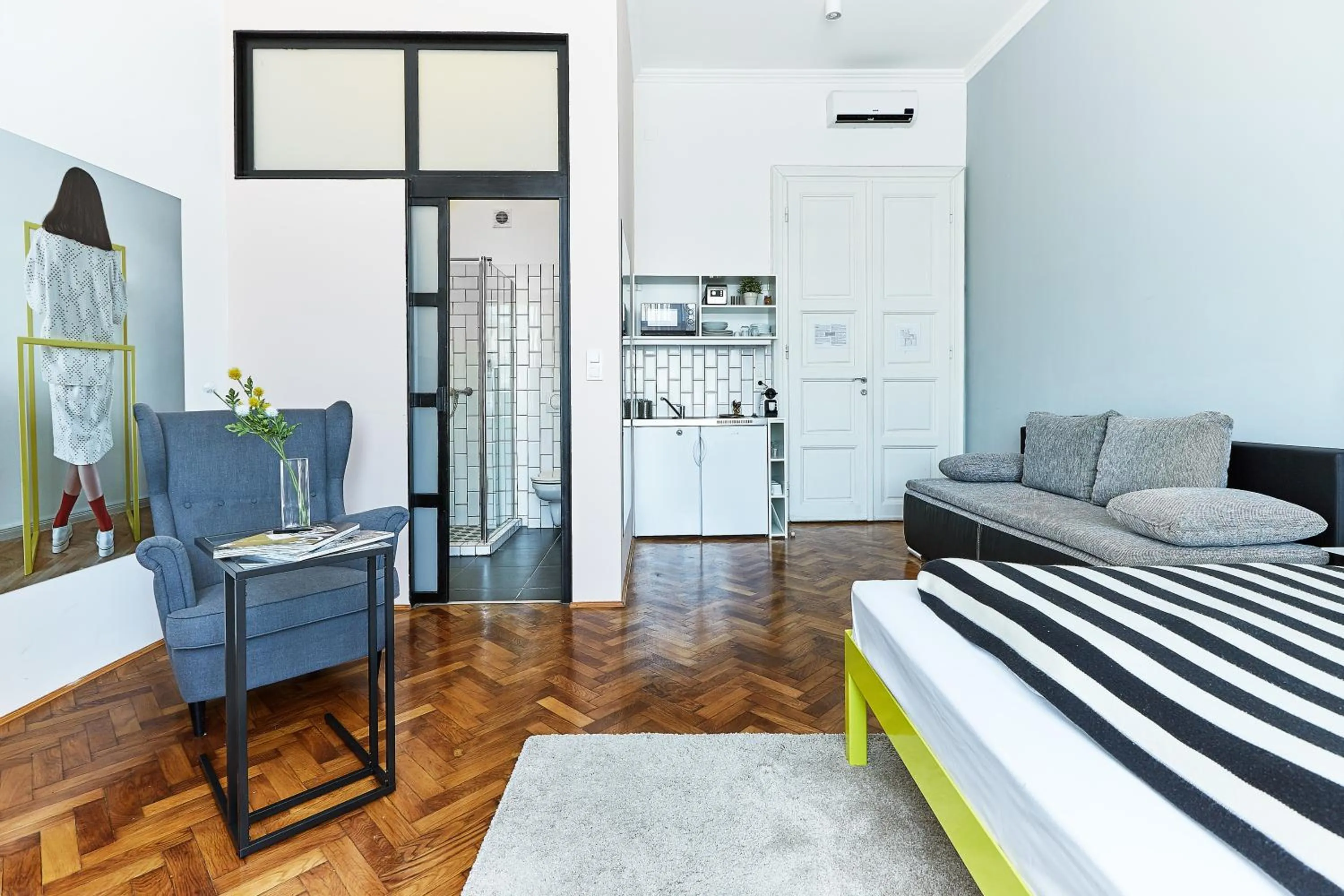 Rumor Apartments