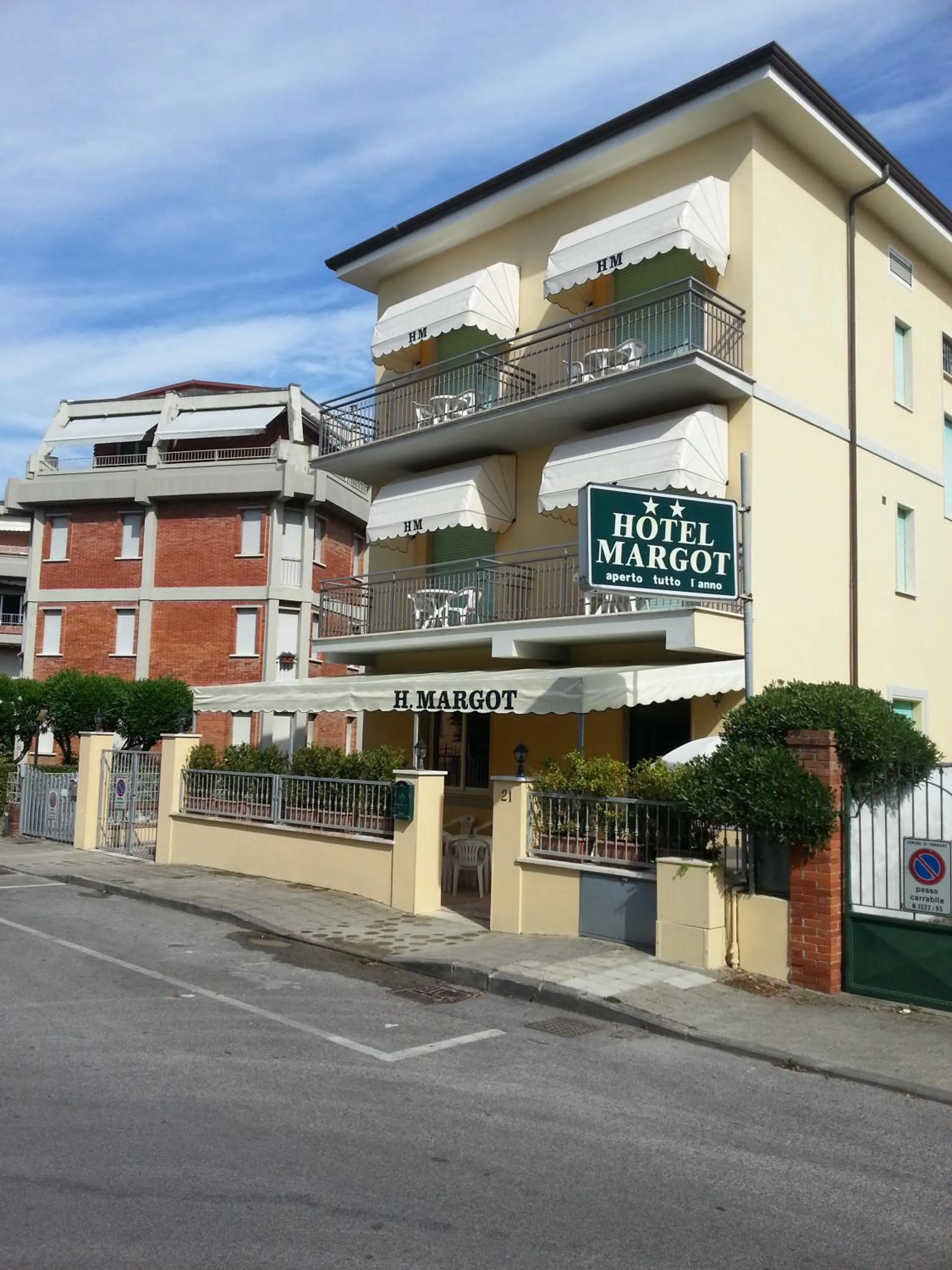 Property building in Hotel Margot