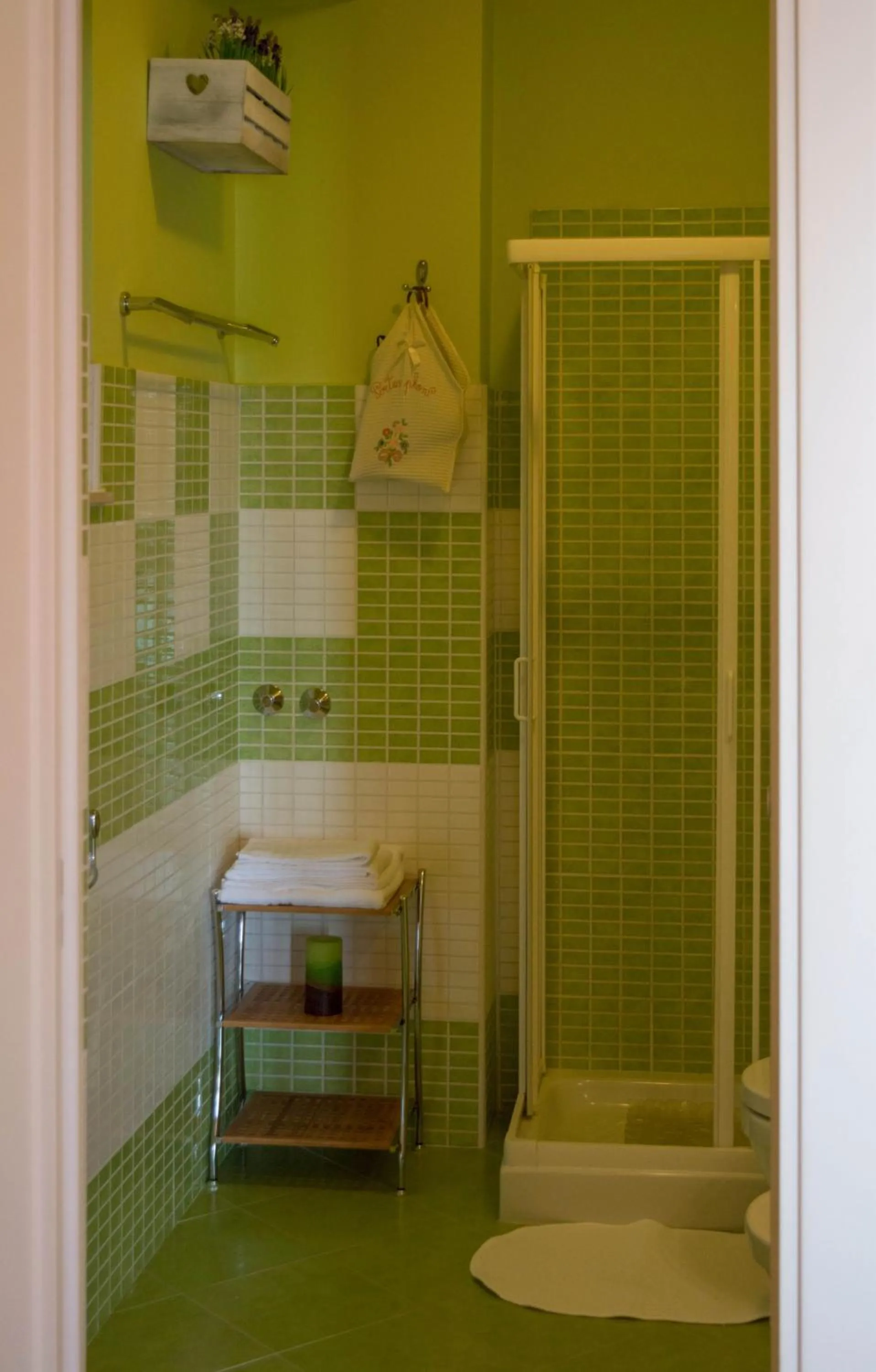 Shower in B&B Sunshine