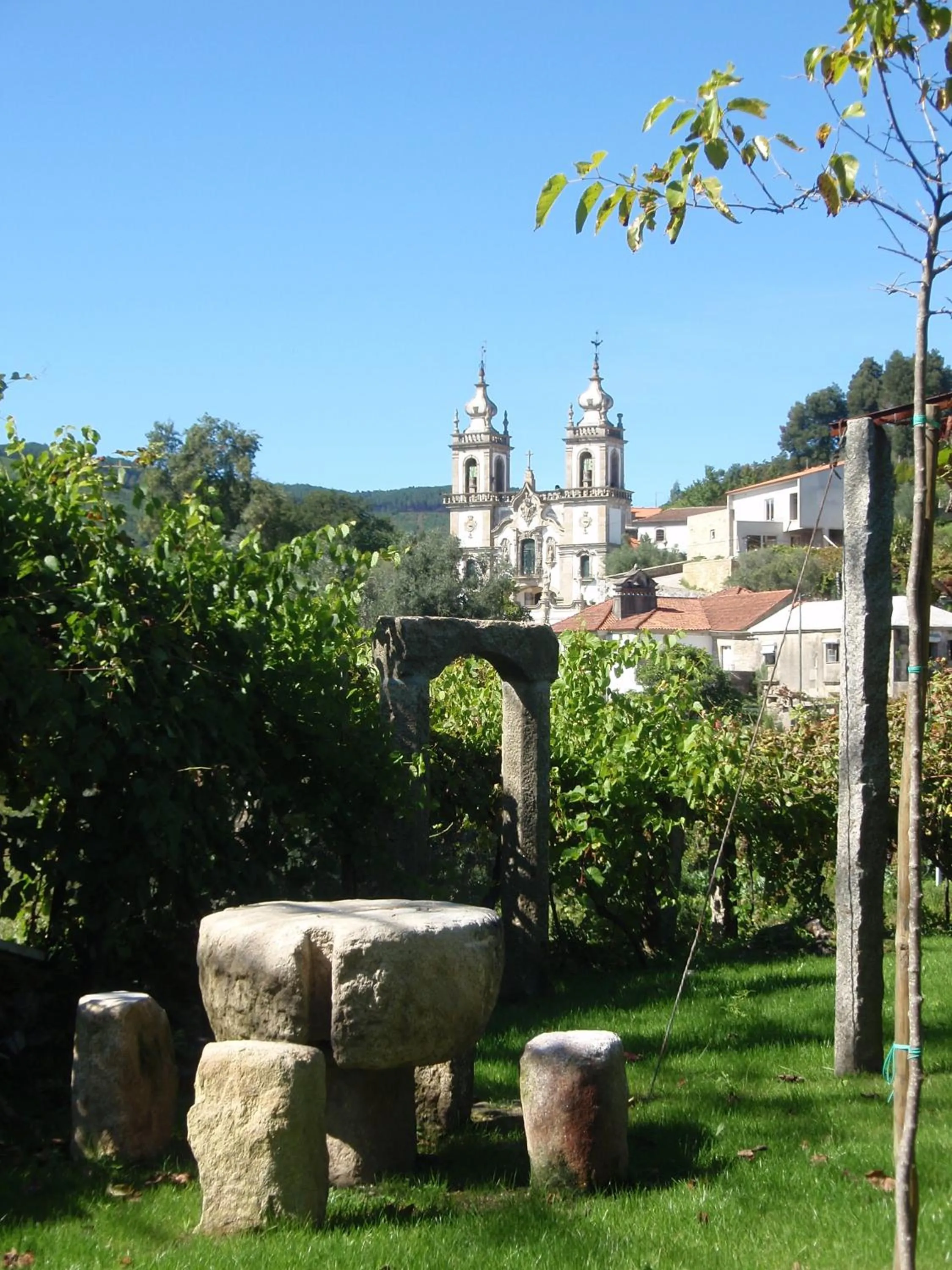 Natural landscape in Casa da Boa Fonte by Casa da Travessa