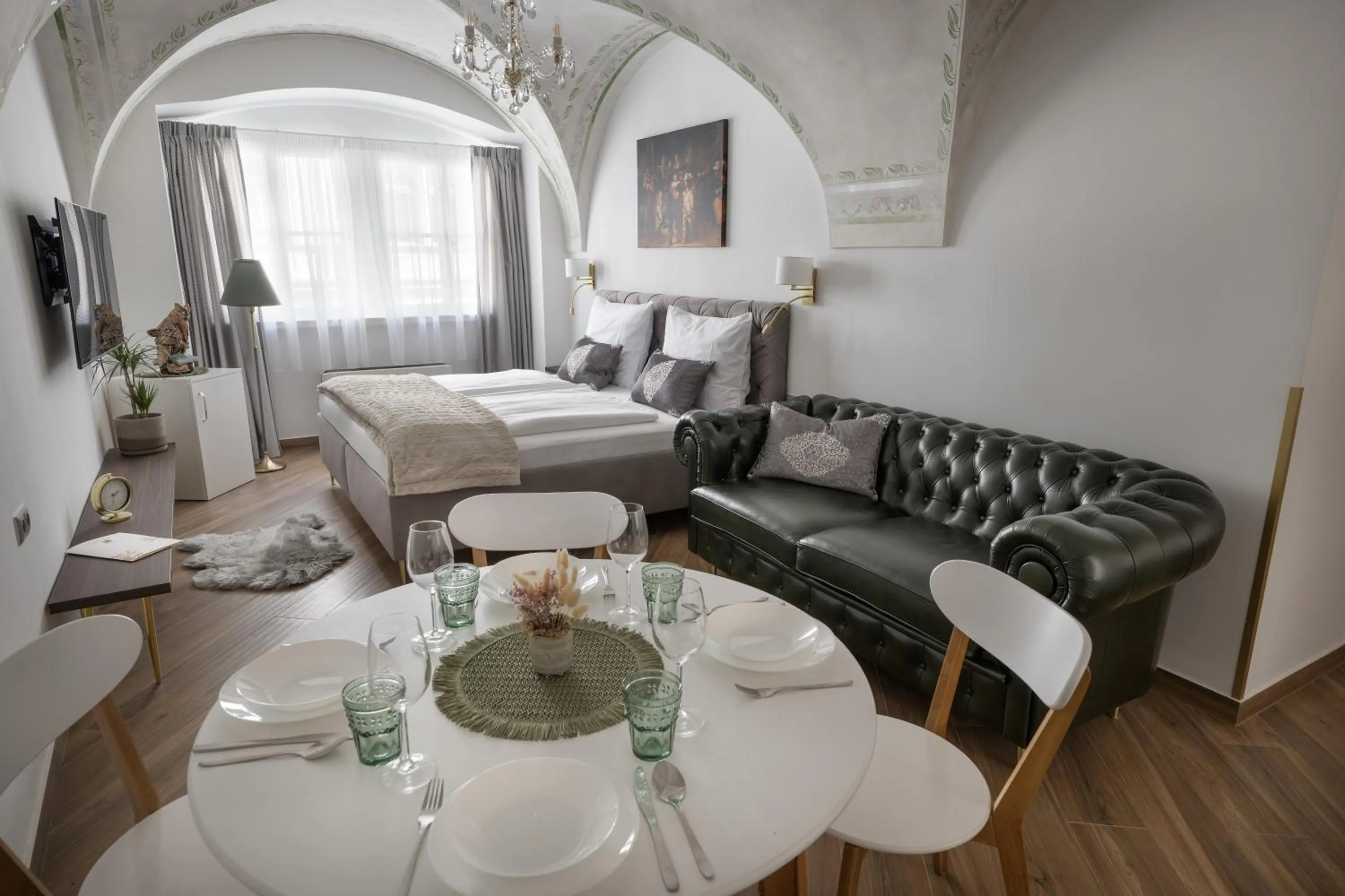 Kaiserstein Palace Apartments