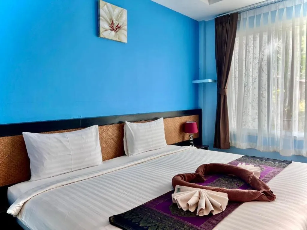 Bed in Lanta For Rest Boutique