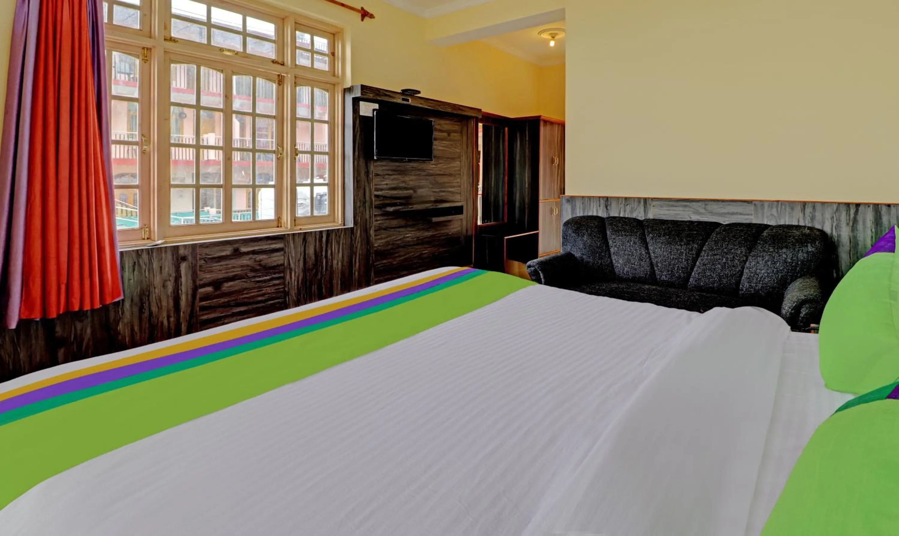 Bed in Sky Pie hotel