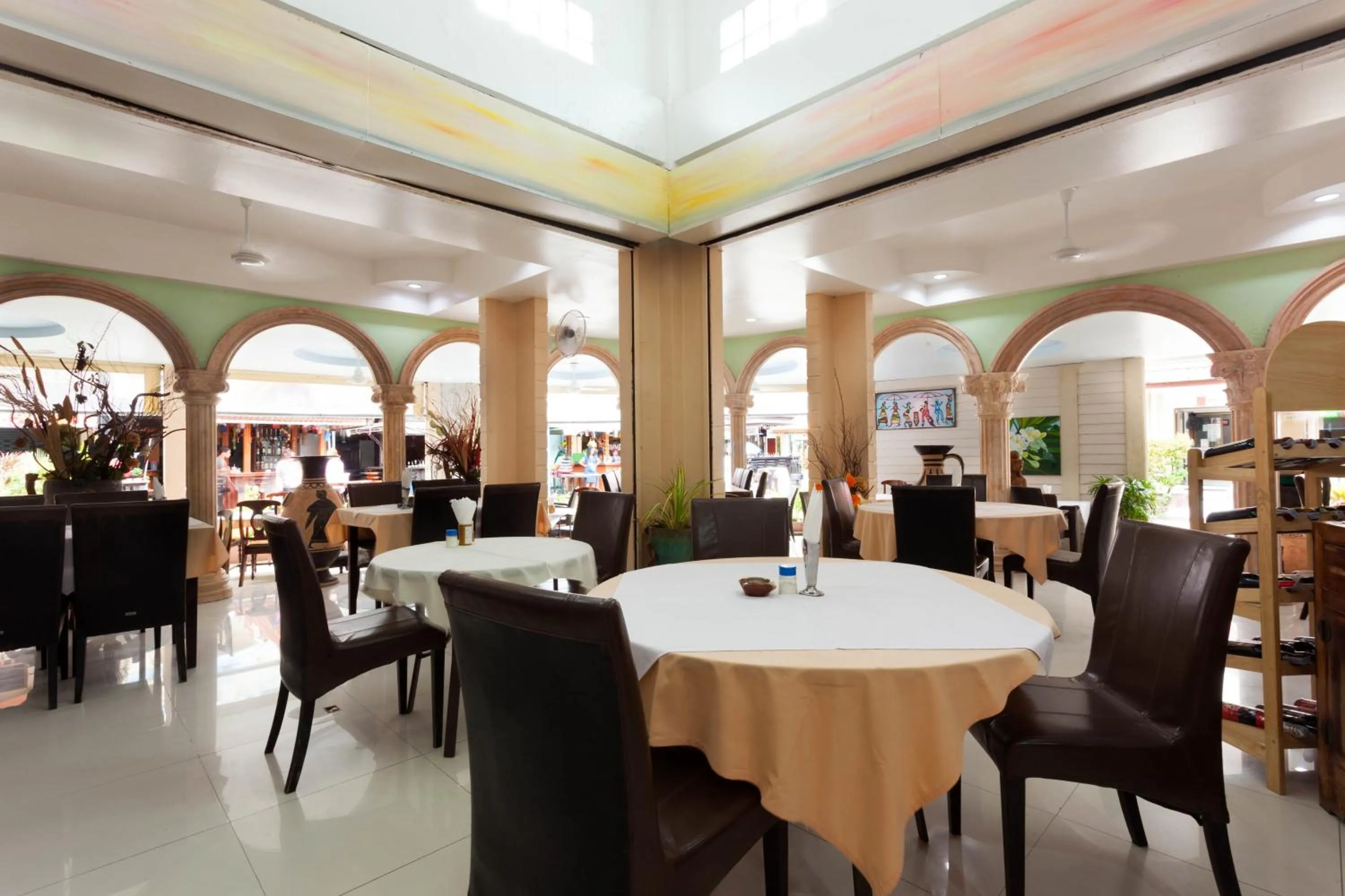 Restaurant/places to eat in Da Mario Hotel & Restaurant