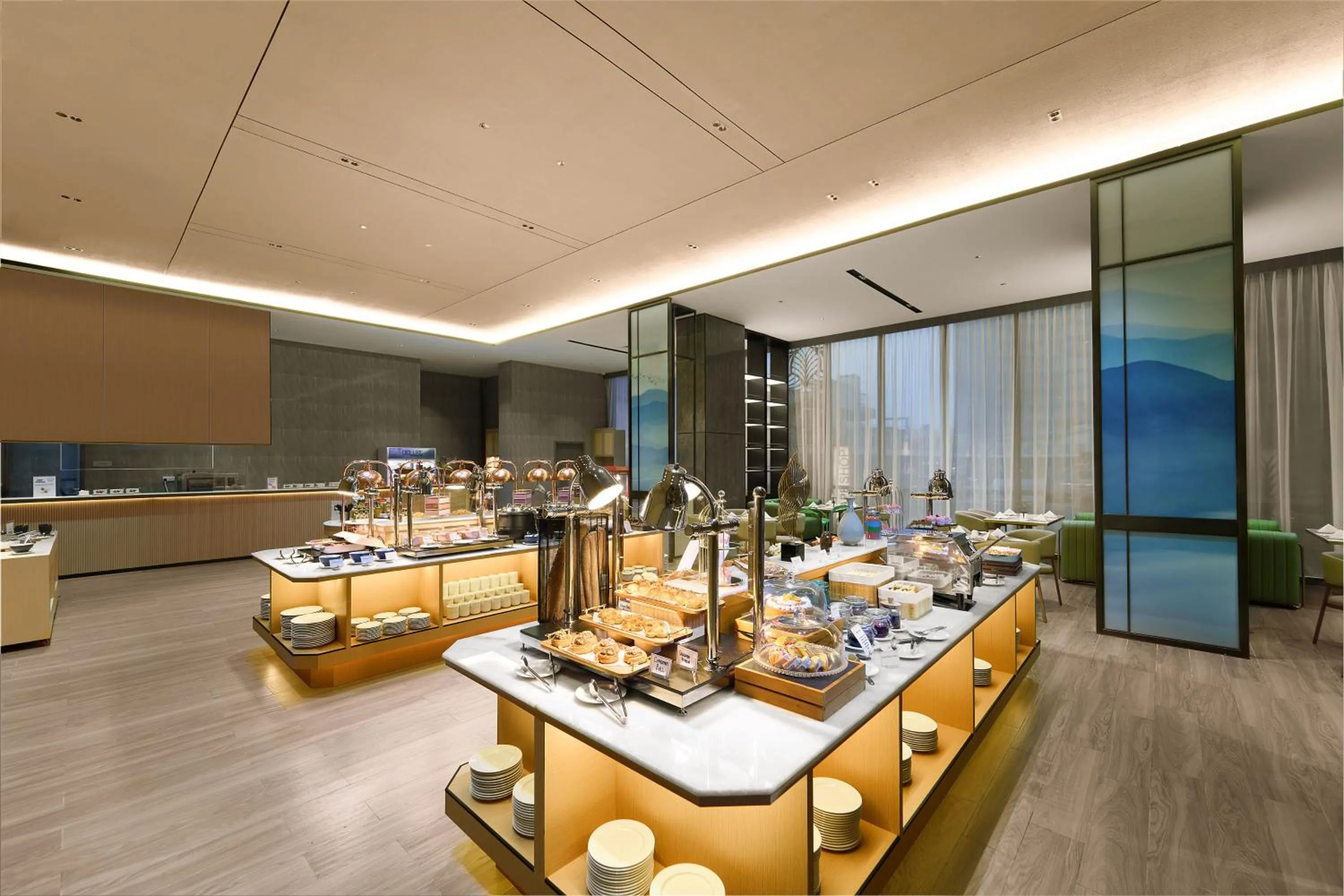 Restaurant/places to eat in HARRIS Hotel & Suites Nagoya Batam