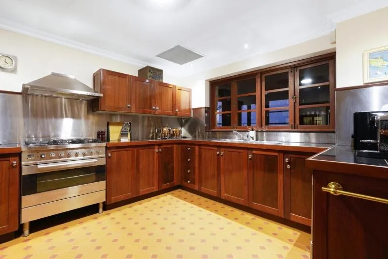 NT Tourism Award Winning Mandalay Luxury Stay