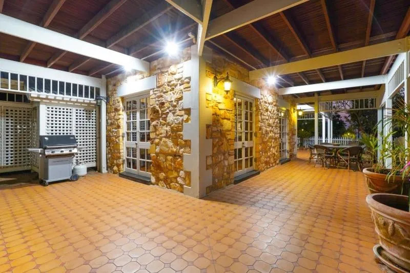 NT Tourism Award Winning Mandalay Luxury Stay