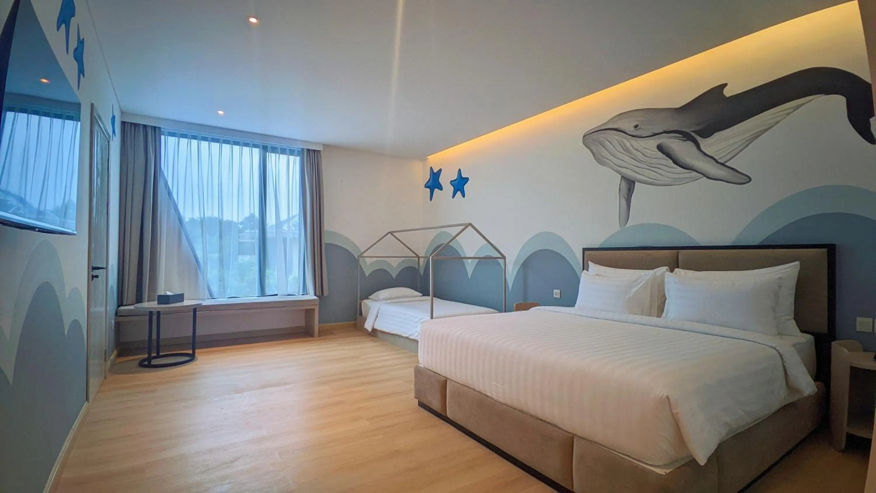 Bed in OS Style Hotel Batam Centre