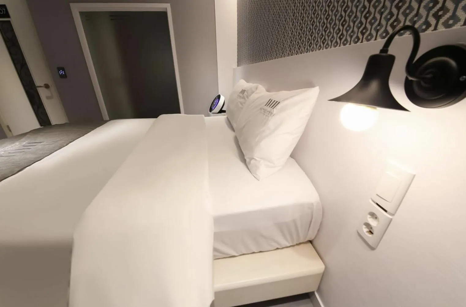 Bed in Hotel DUU